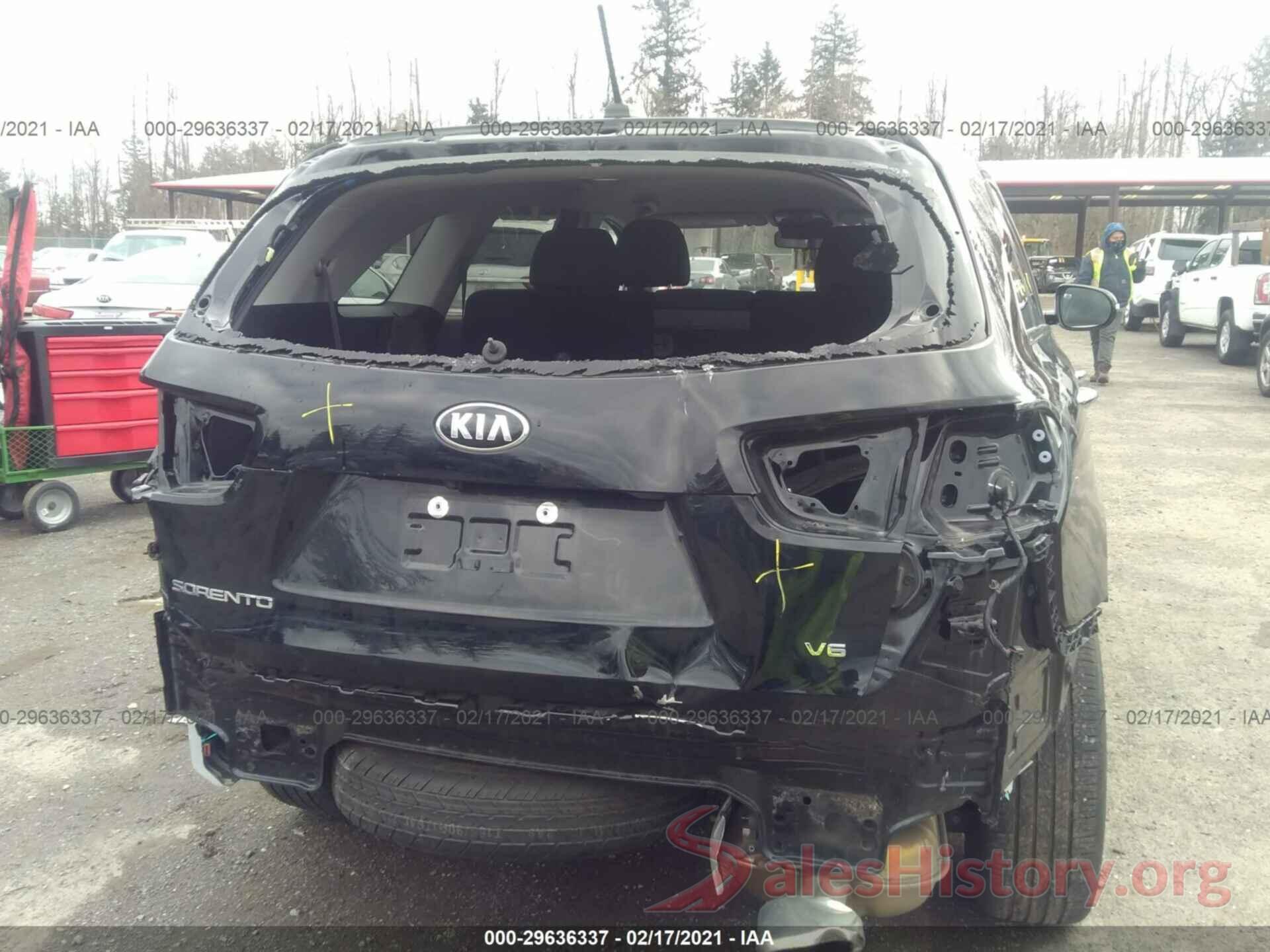 5XYPGDA54KG558202 2019 KIA SORENTO