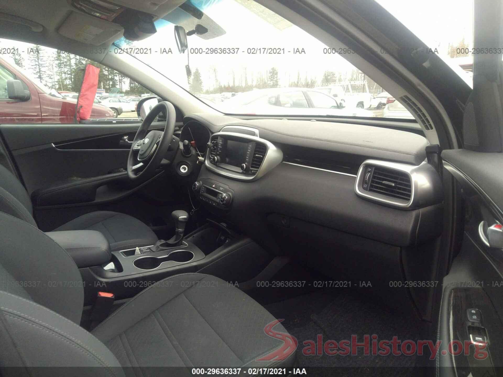 5XYPGDA54KG558202 2019 KIA SORENTO