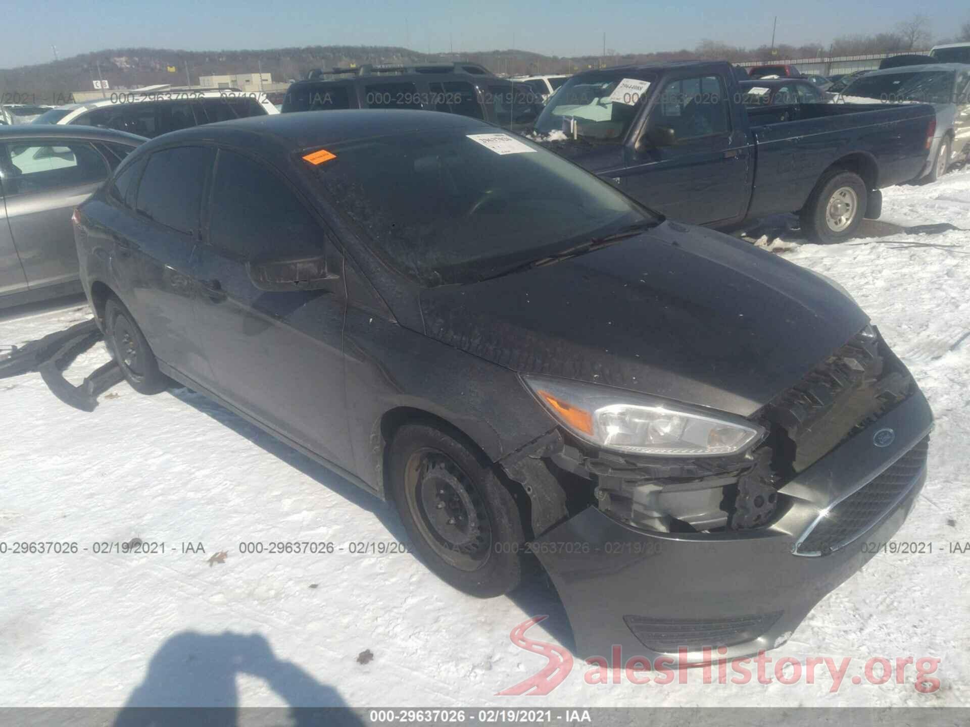 1FADP3E26JL325685 2018 FORD FOCUS