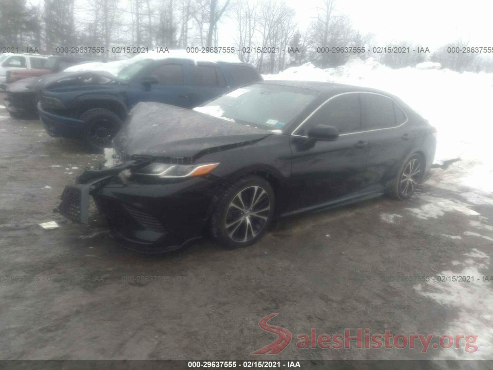 JTNB11HK0J3021797 2018 TOYOTA CAMRY