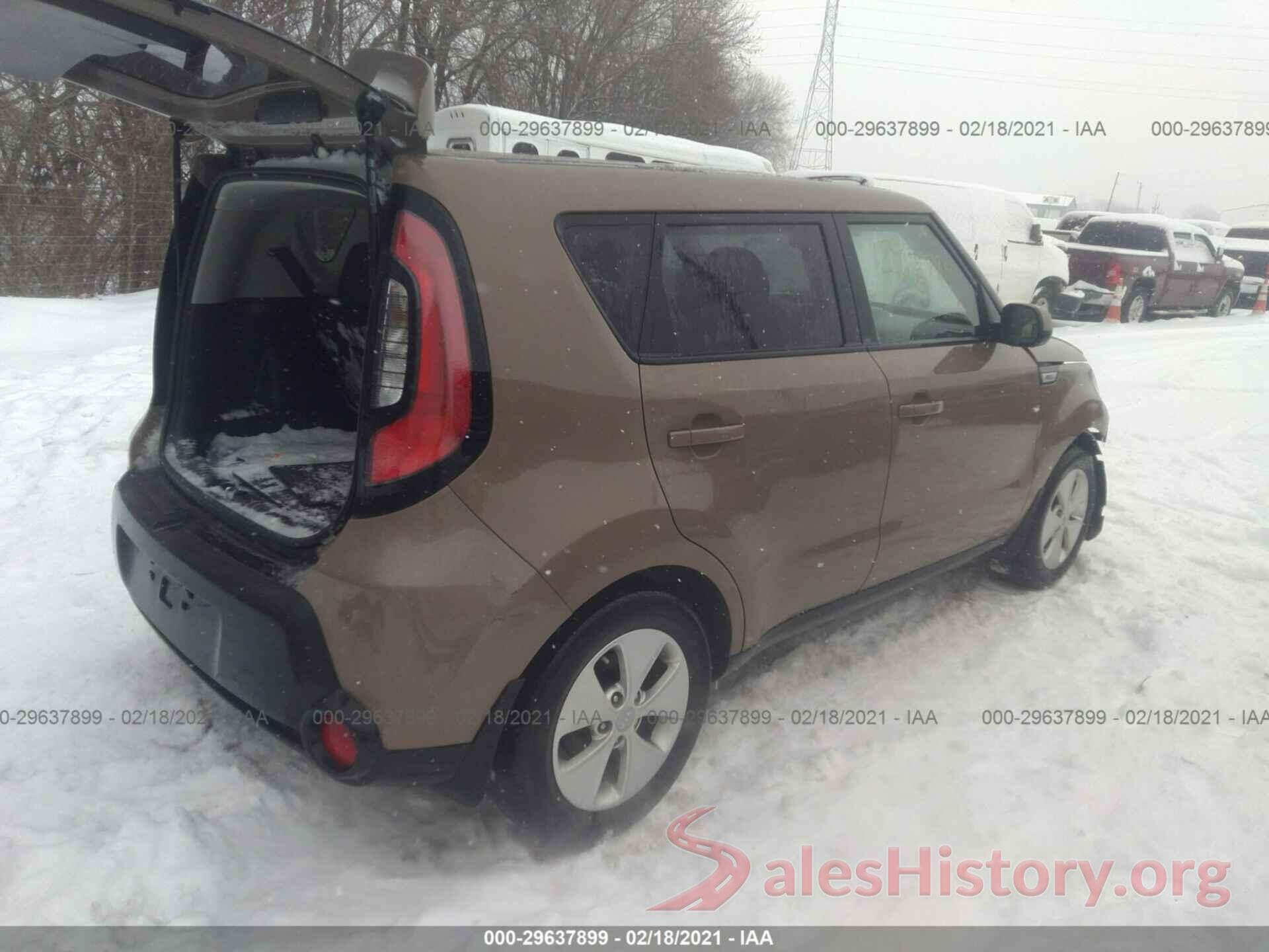 KNDJN2A28G7332139 2016 KIA SOUL