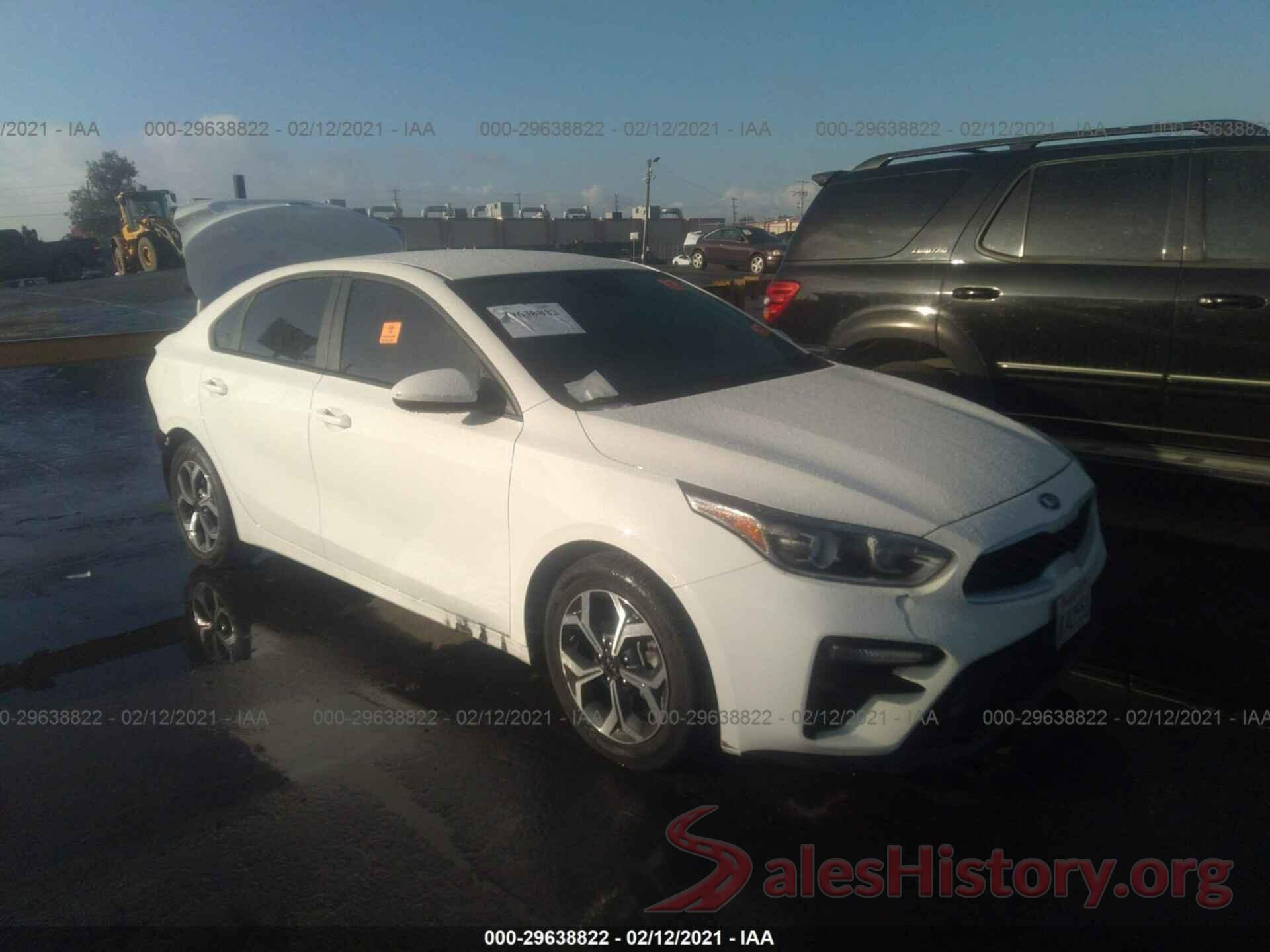 3KPF24AD8KE108163 2019 KIA FORTE