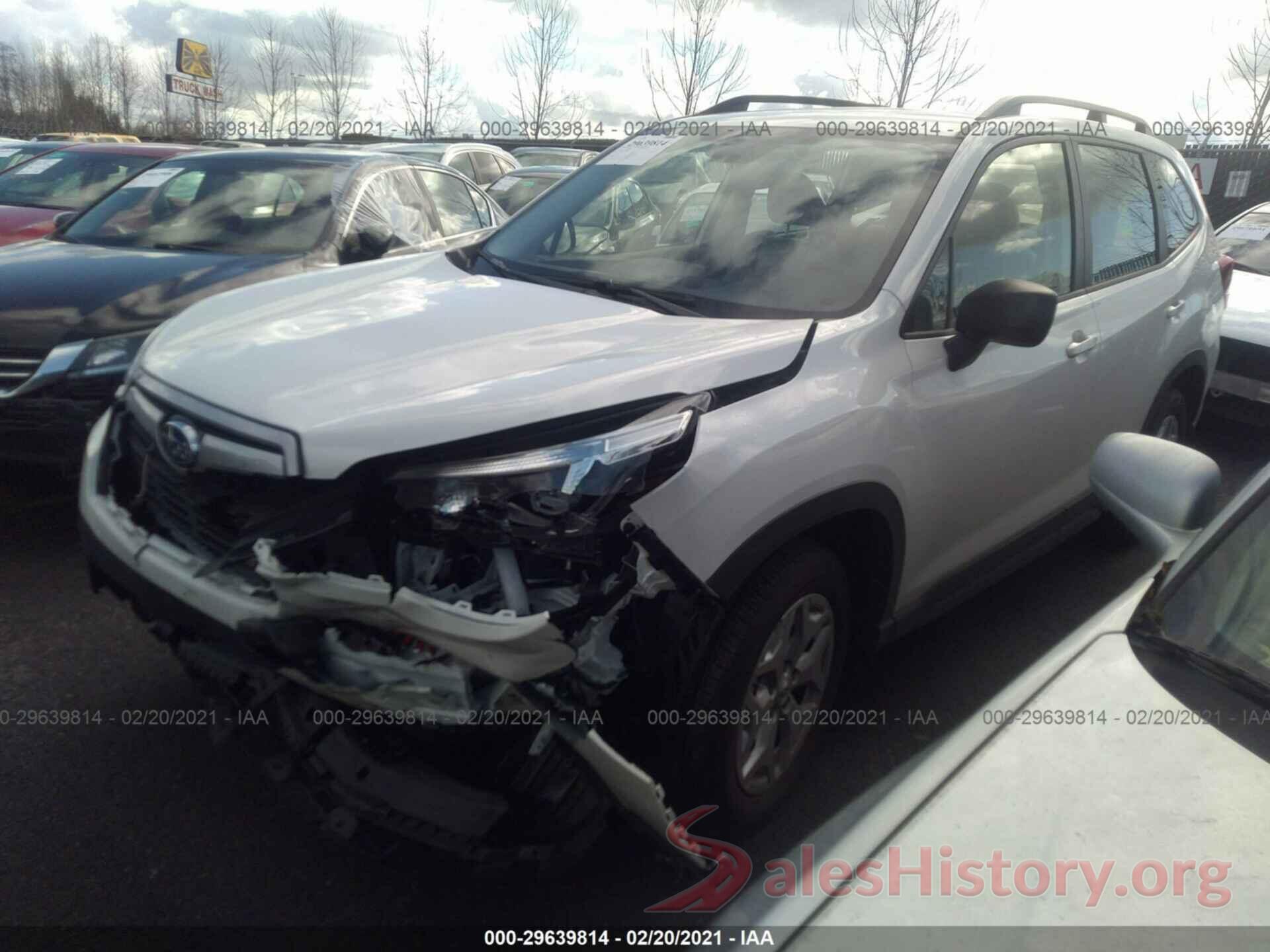 JF2SKACC8KH588282 2019 SUBARU FORESTER