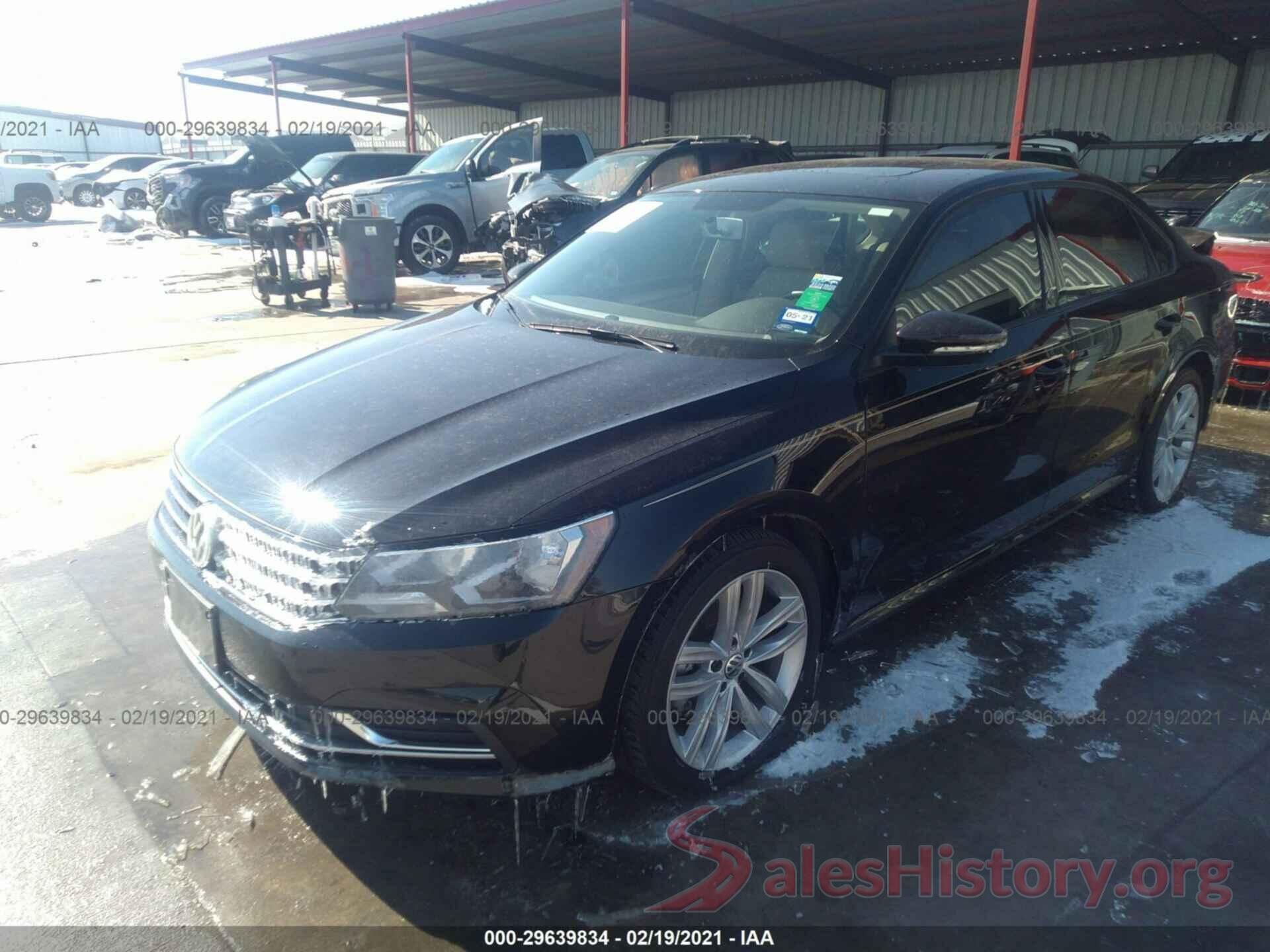 1VWLA7A33KC003677 2019 VOLKSWAGEN PASSAT