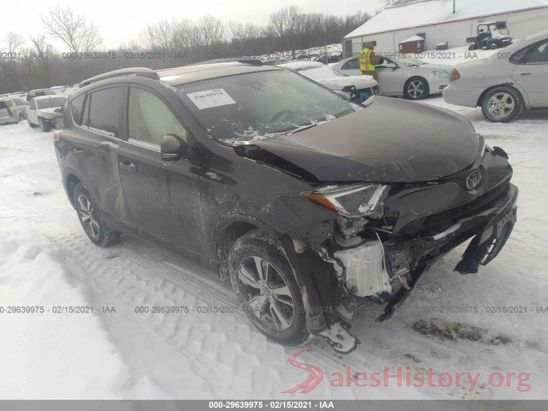 JTMRFREVXJJ236018 2018 TOYOTA RAV4