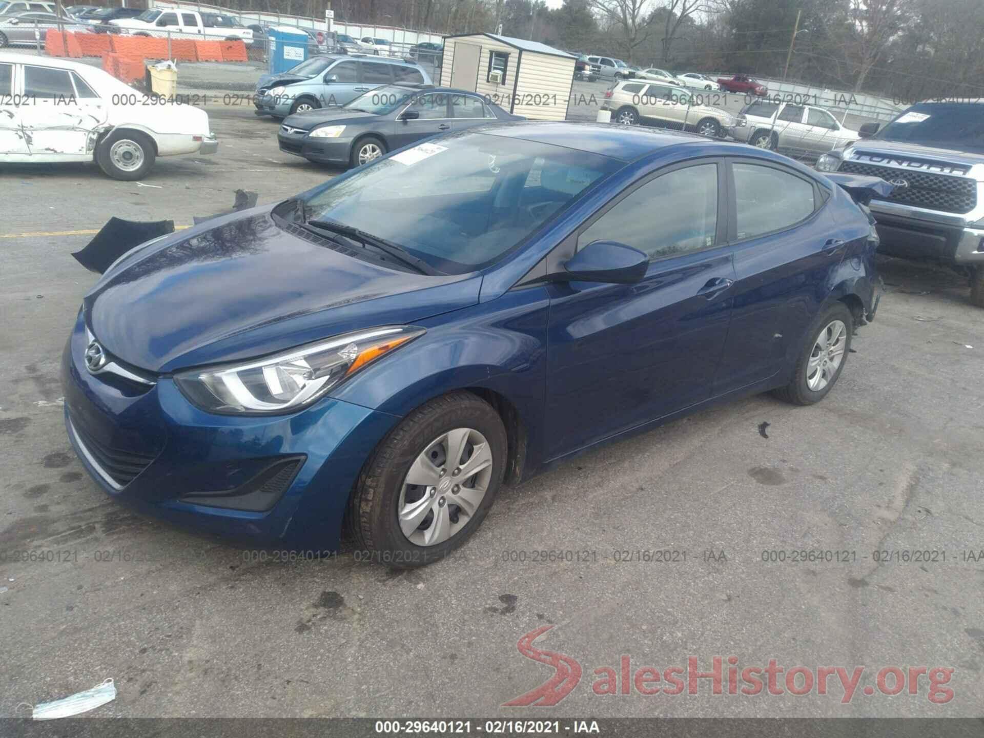 5NPDH4AE7GH688104 2016 HYUNDAI ELANTRA