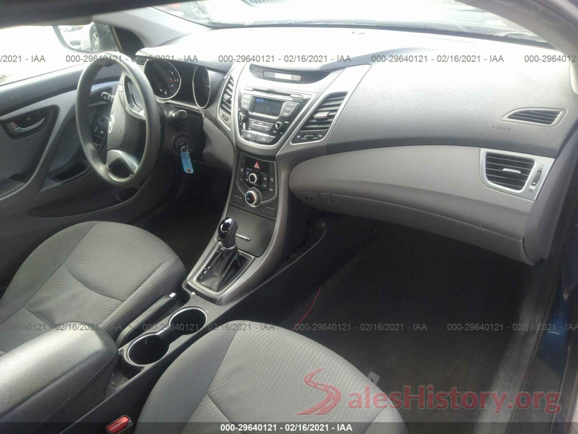 5NPDH4AE7GH688104 2016 HYUNDAI ELANTRA