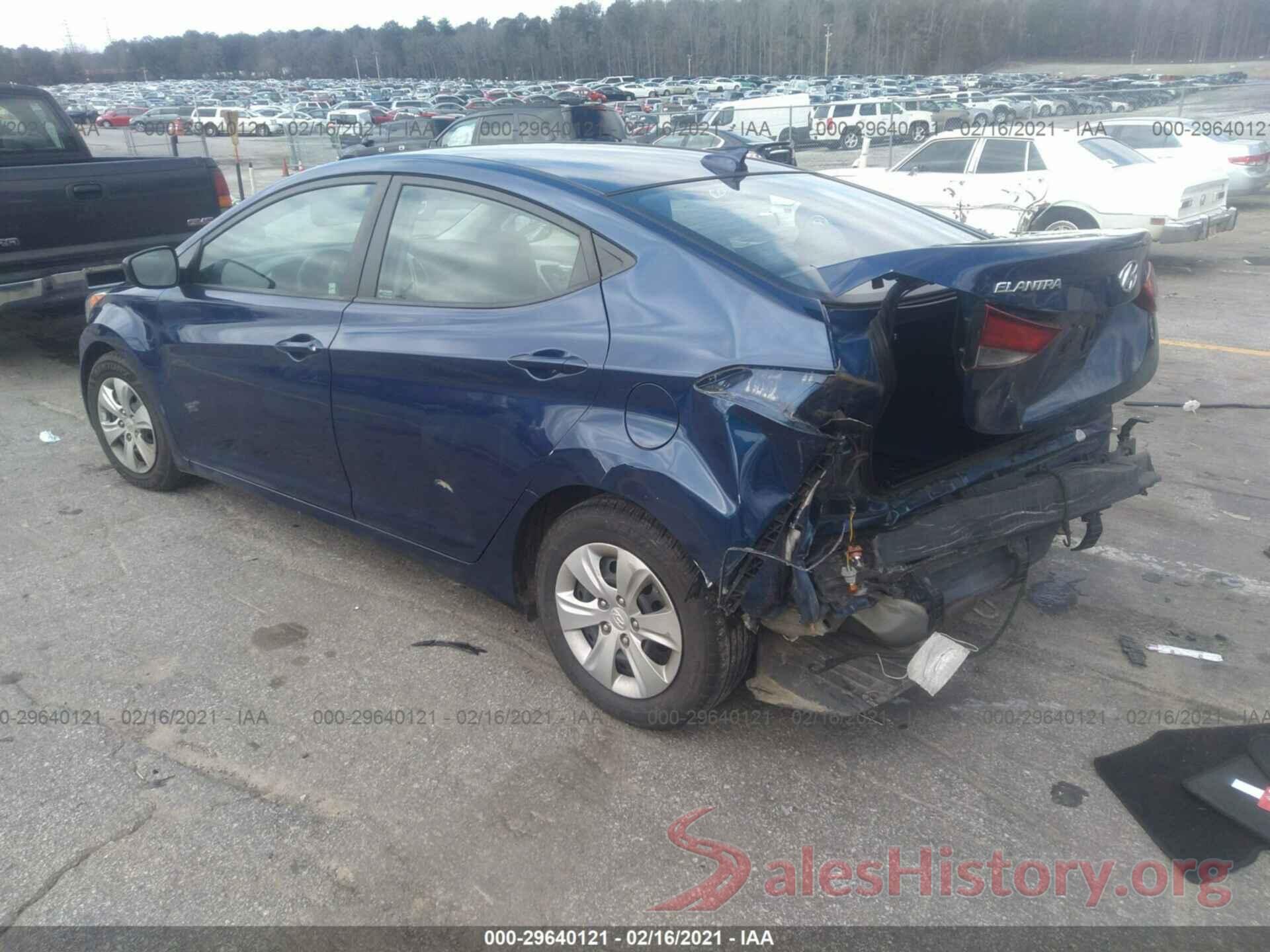 5NPDH4AE7GH688104 2016 HYUNDAI ELANTRA