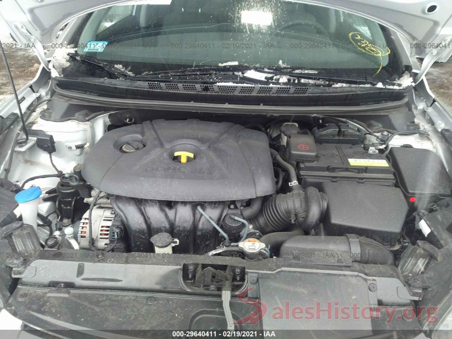 5NPDH4AE7GH750052 2016 HYUNDAI ELANTRA