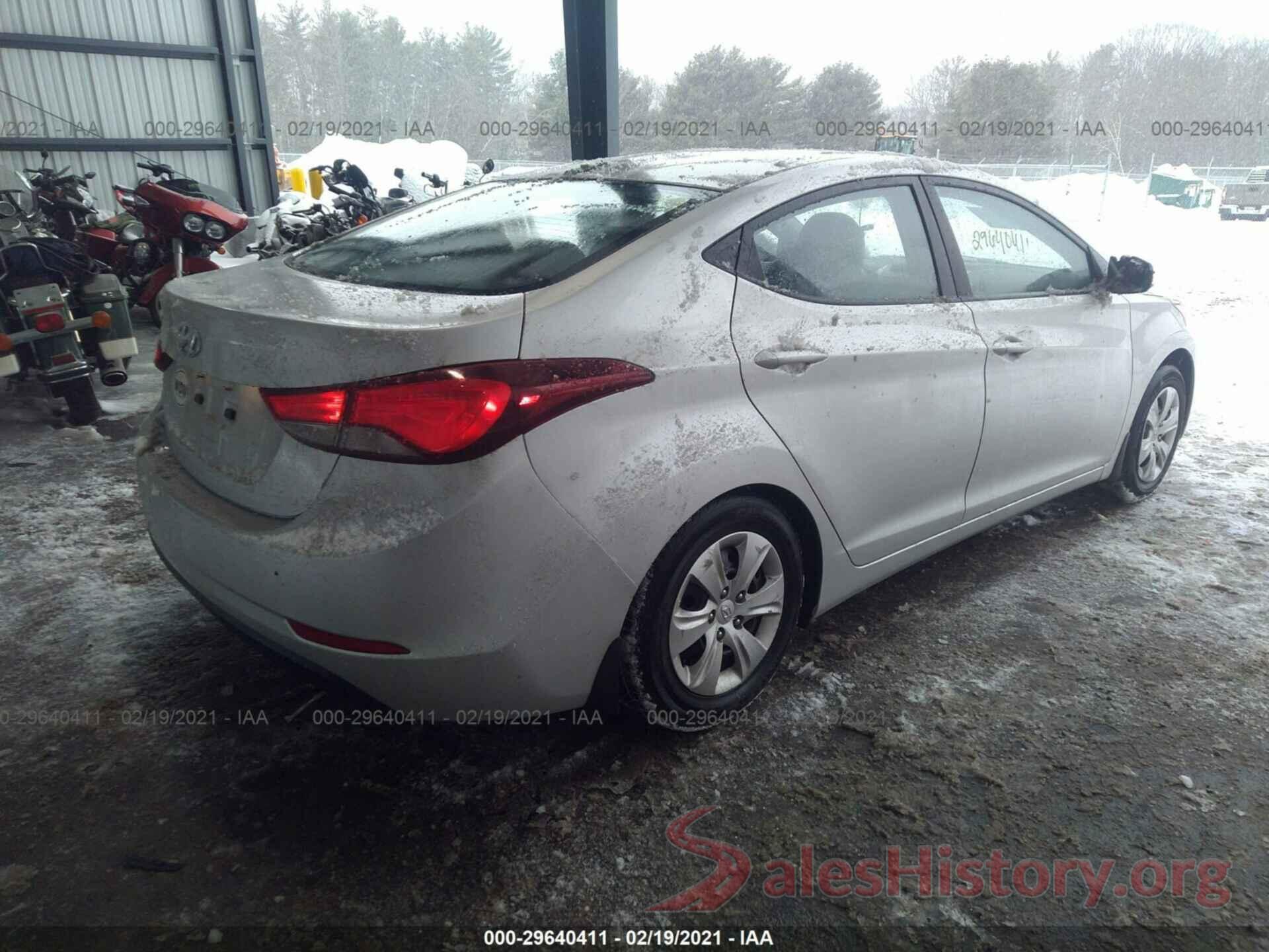 5NPDH4AE7GH750052 2016 HYUNDAI ELANTRA