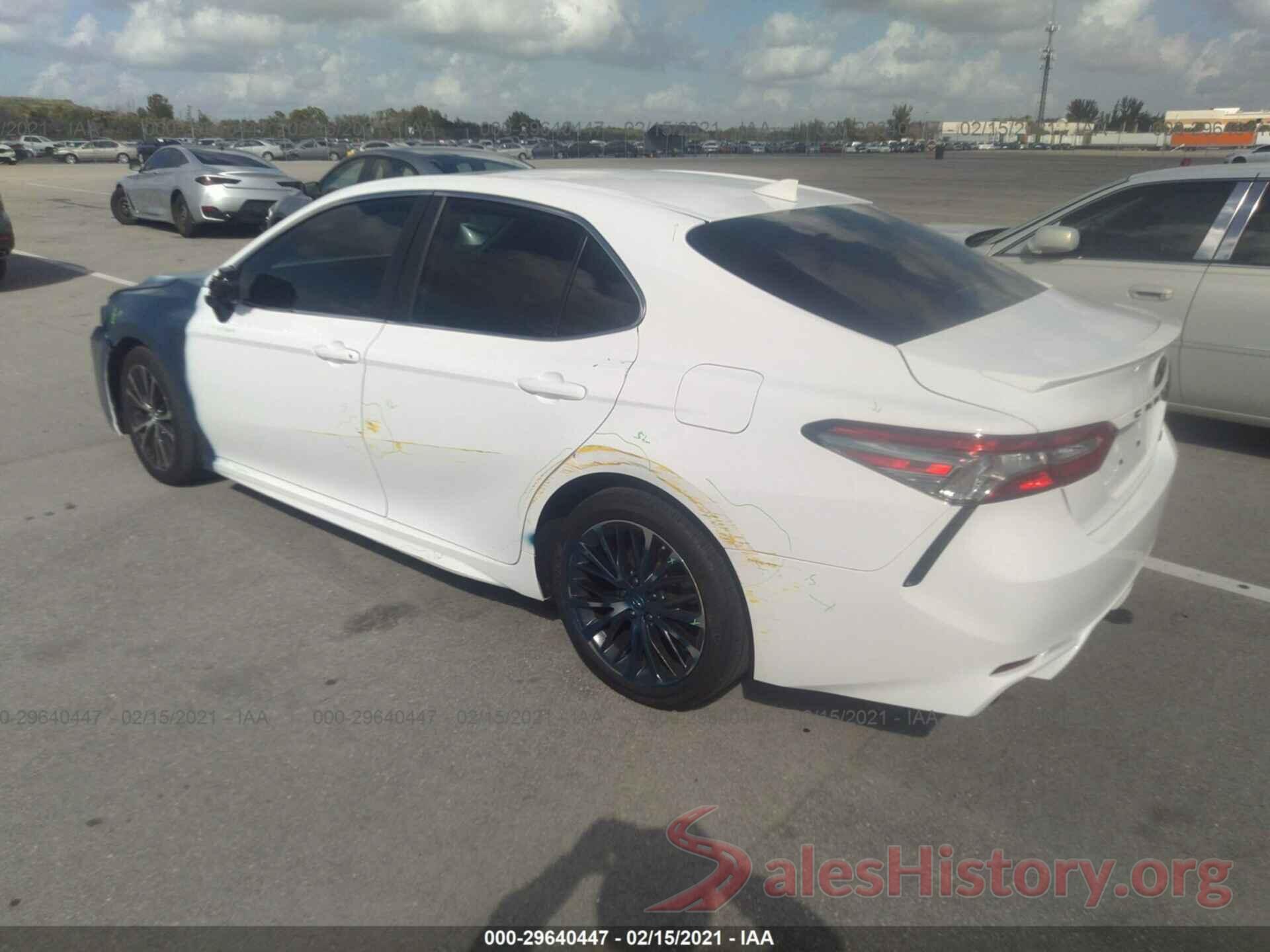 4T1B11HK8KU780371 2019 TOYOTA CAMRY