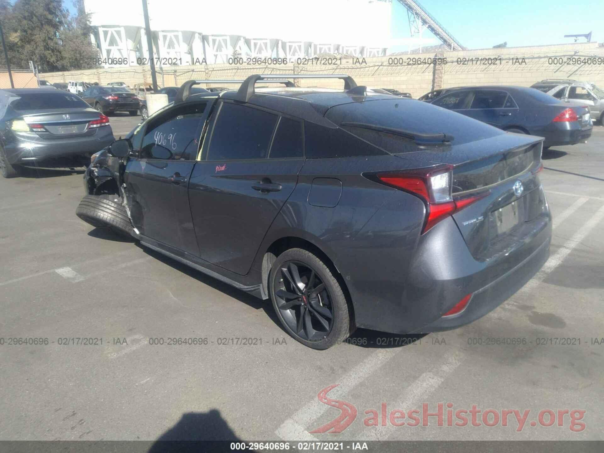 JTDKARFUXK3093275 2019 TOYOTA PRIUS