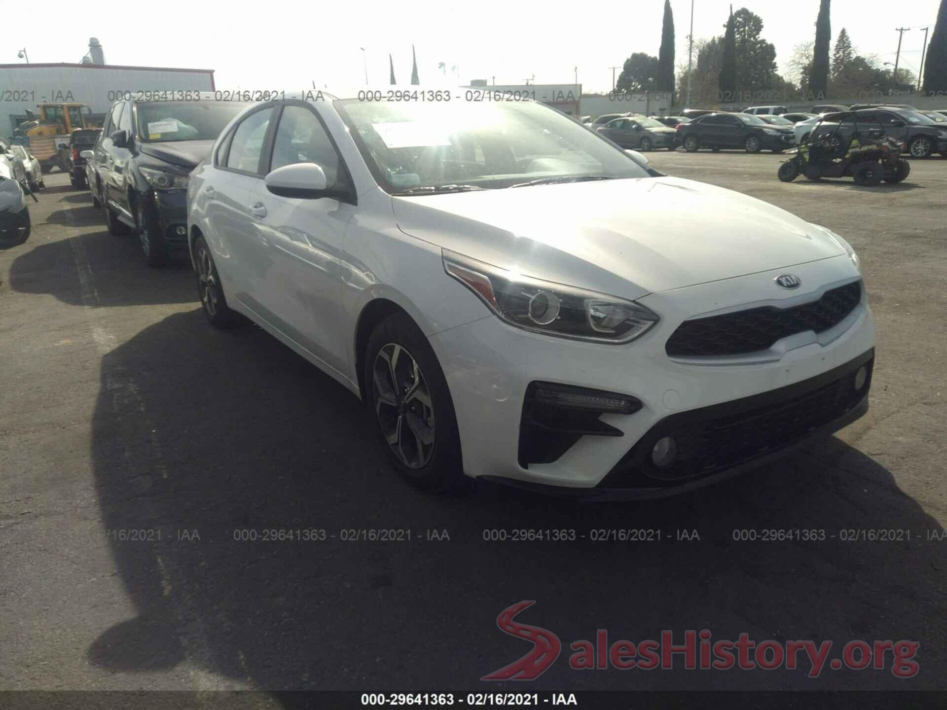 3KPF24AD2ME278909 2021 KIA FORTE