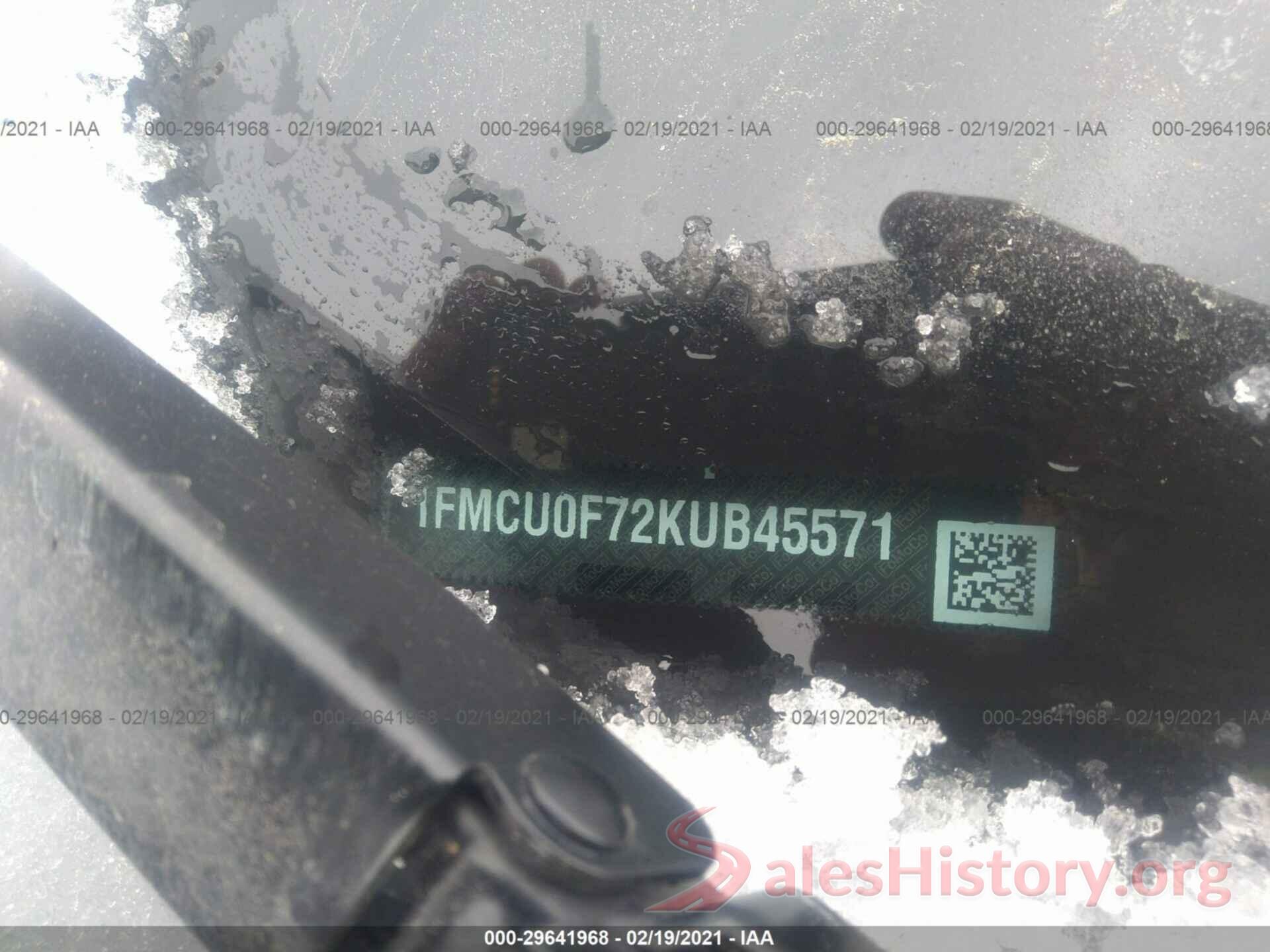 1FMCU0F72KUB45571 2019 FORD ESCAPE