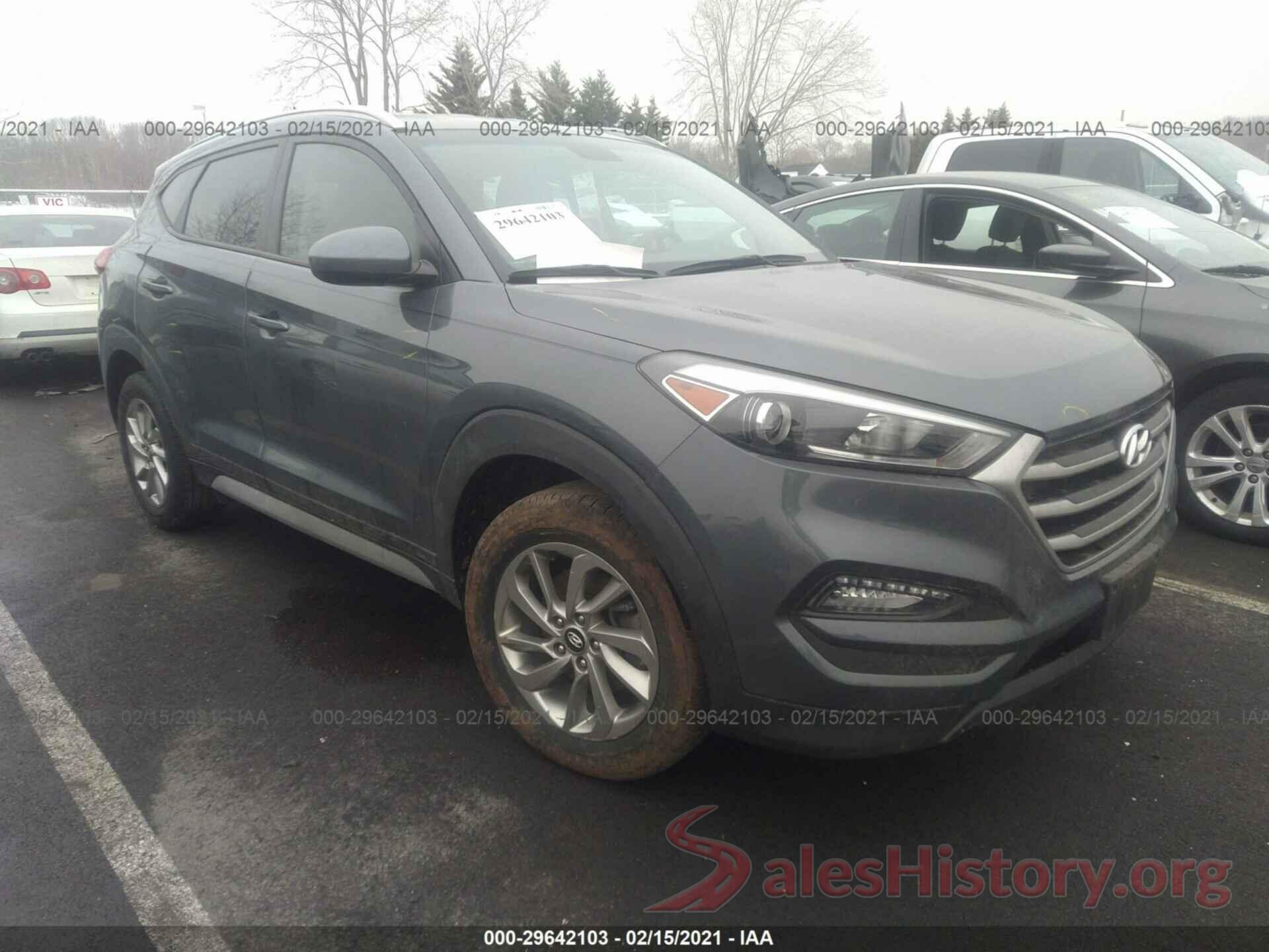 KM8J3CA44HU523200 2017 HYUNDAI TUCSON