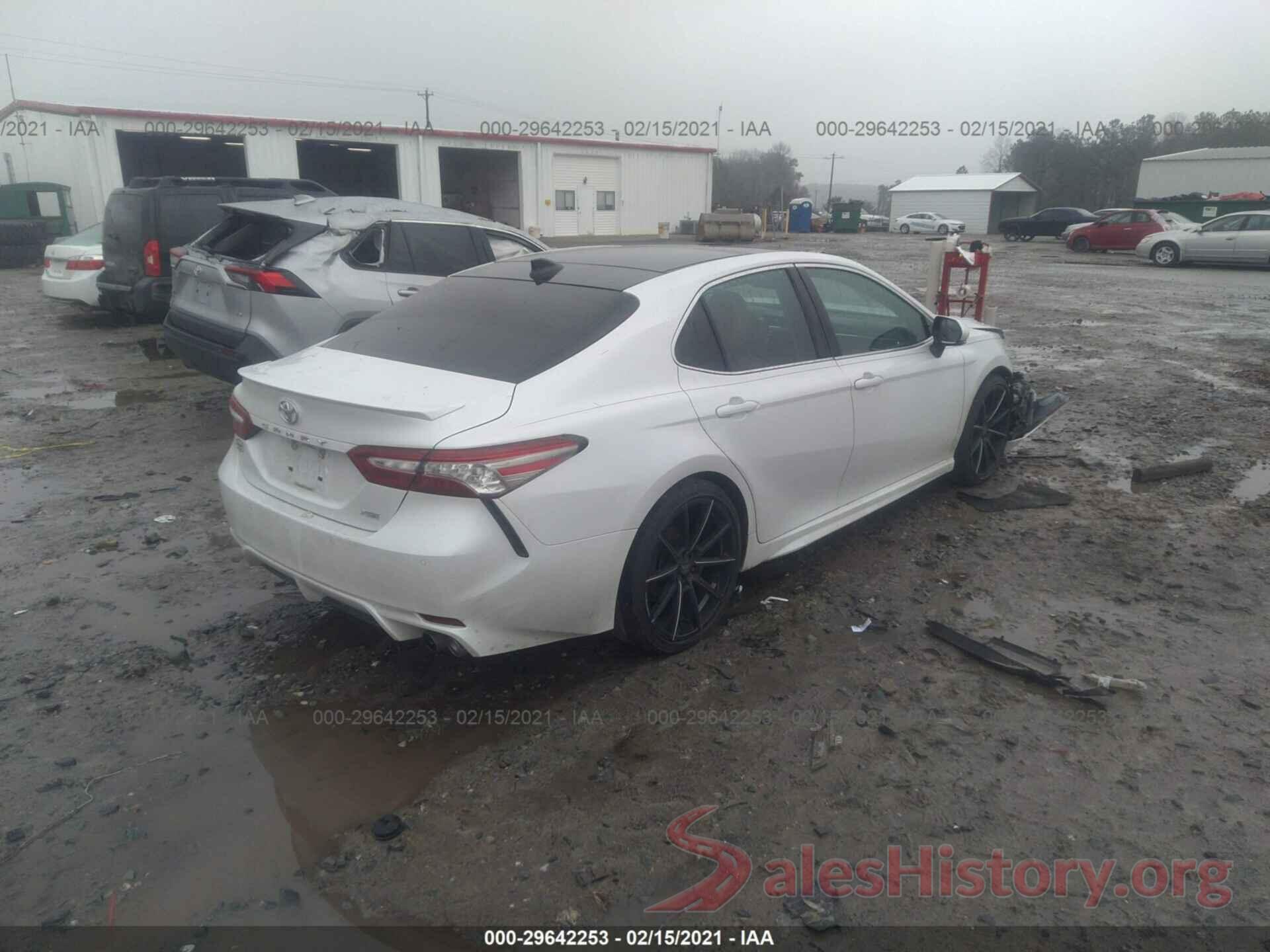 4T1BZ1HK8JU018195 2018 TOYOTA CAMRY