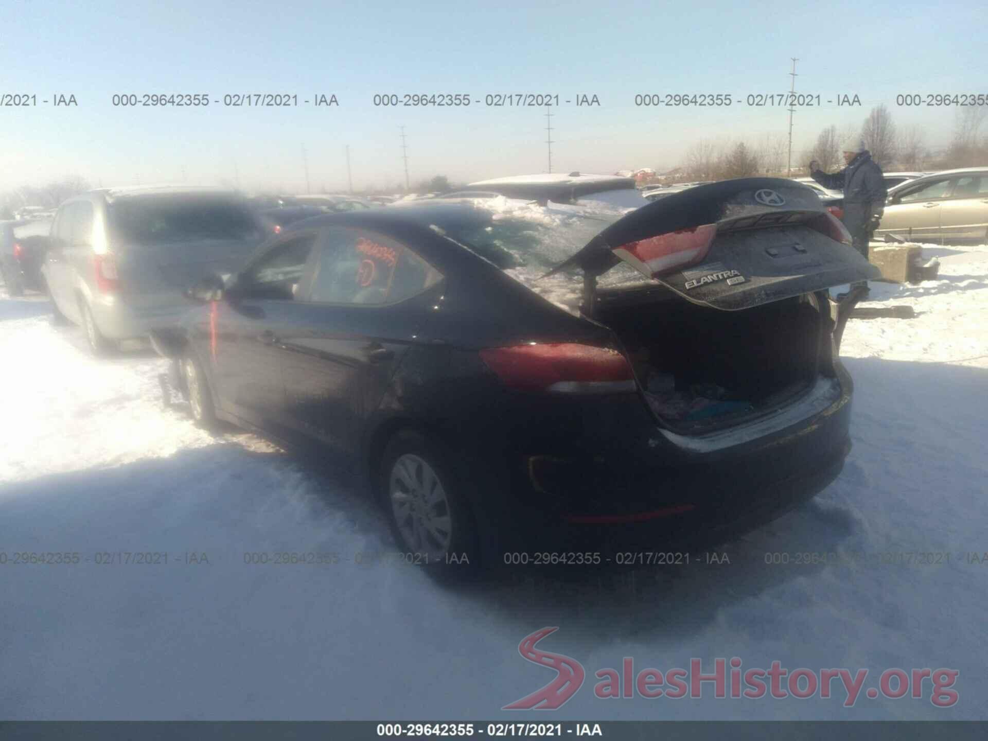 KMHD74LF4HU114927 2017 HYUNDAI ELANTRA