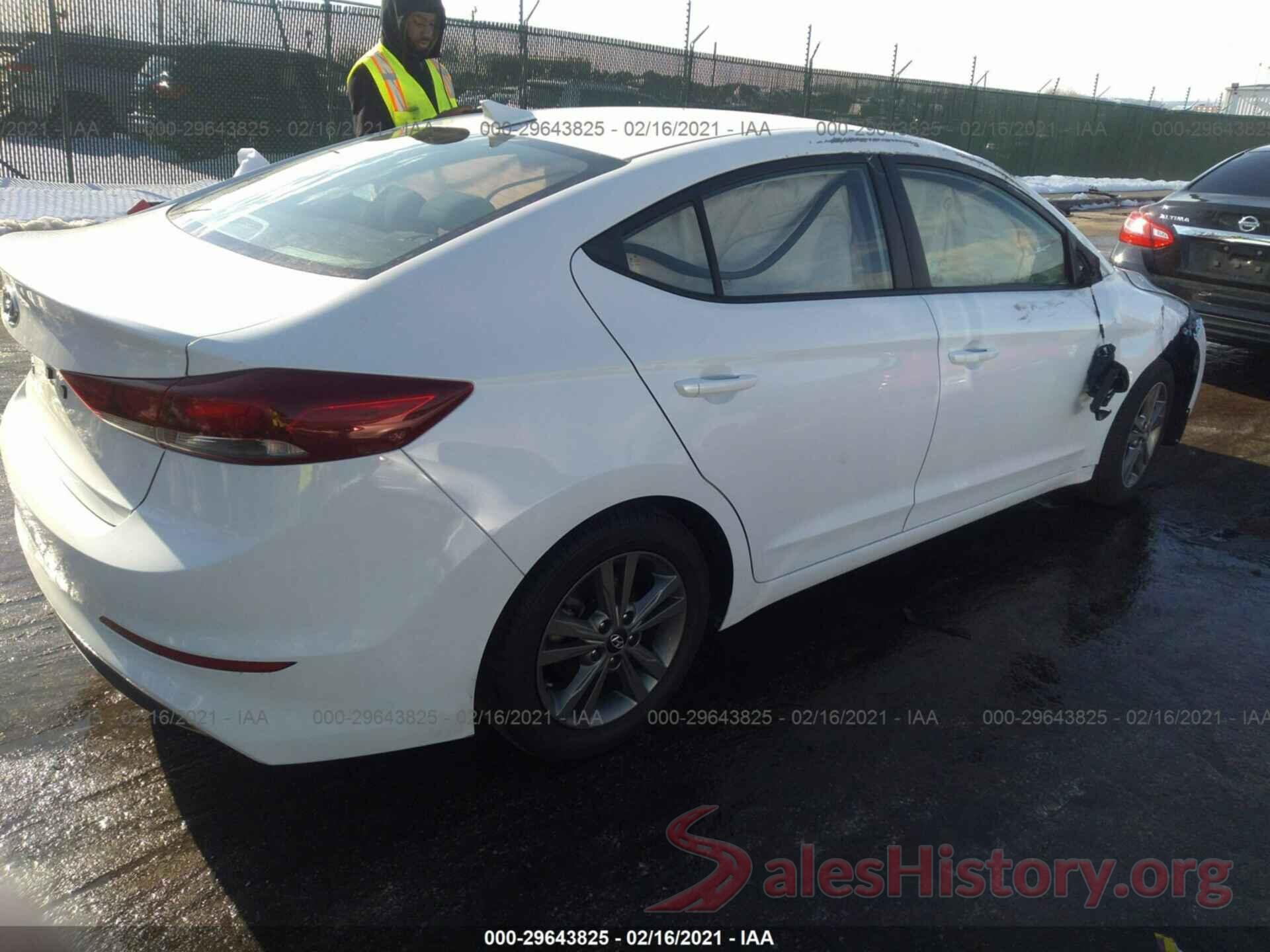 5NPD84LF3JH323917 2018 HYUNDAI ELANTRA