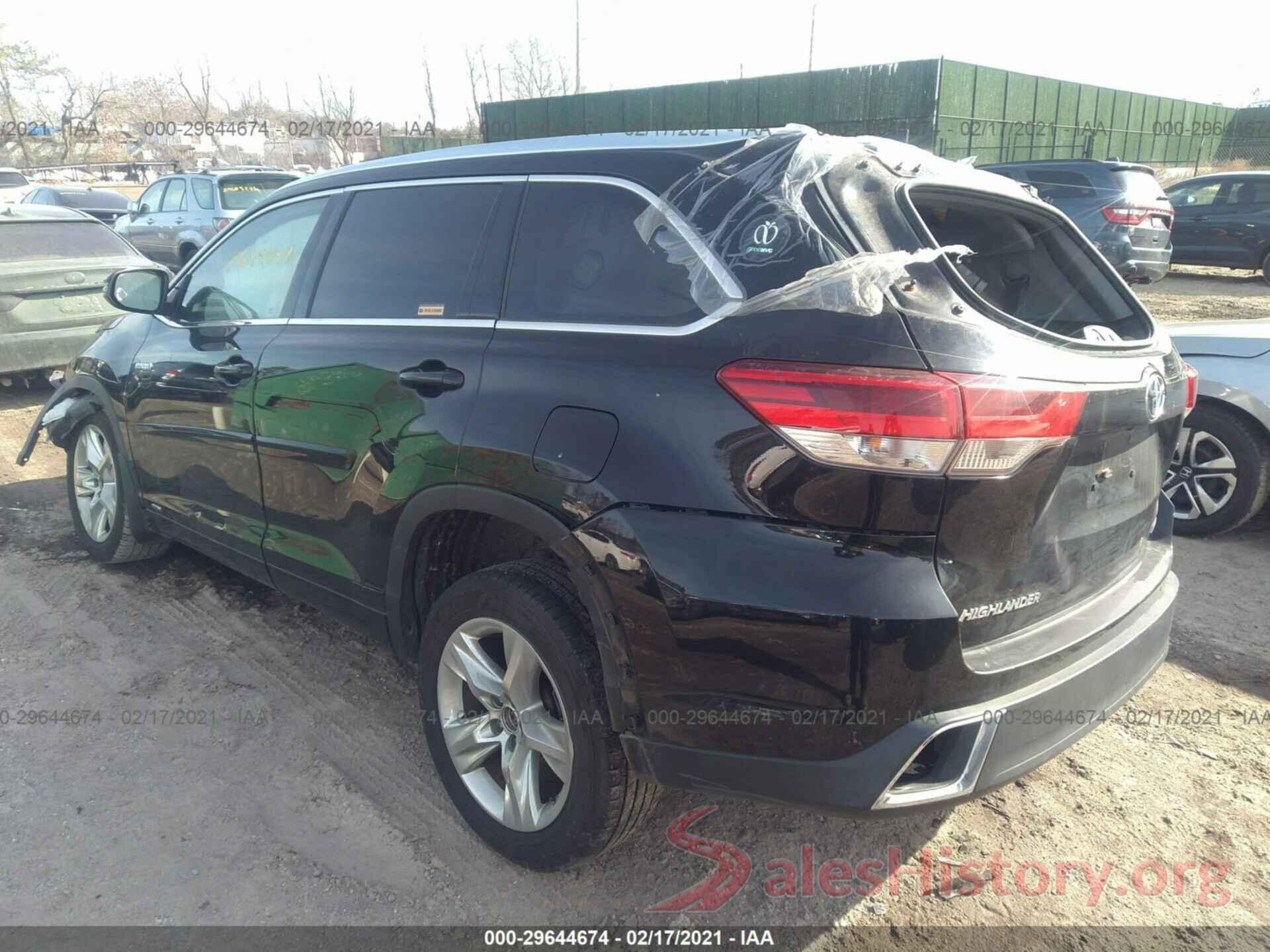 5TDDGRFH1JS037863 2018 TOYOTA HIGHLANDER