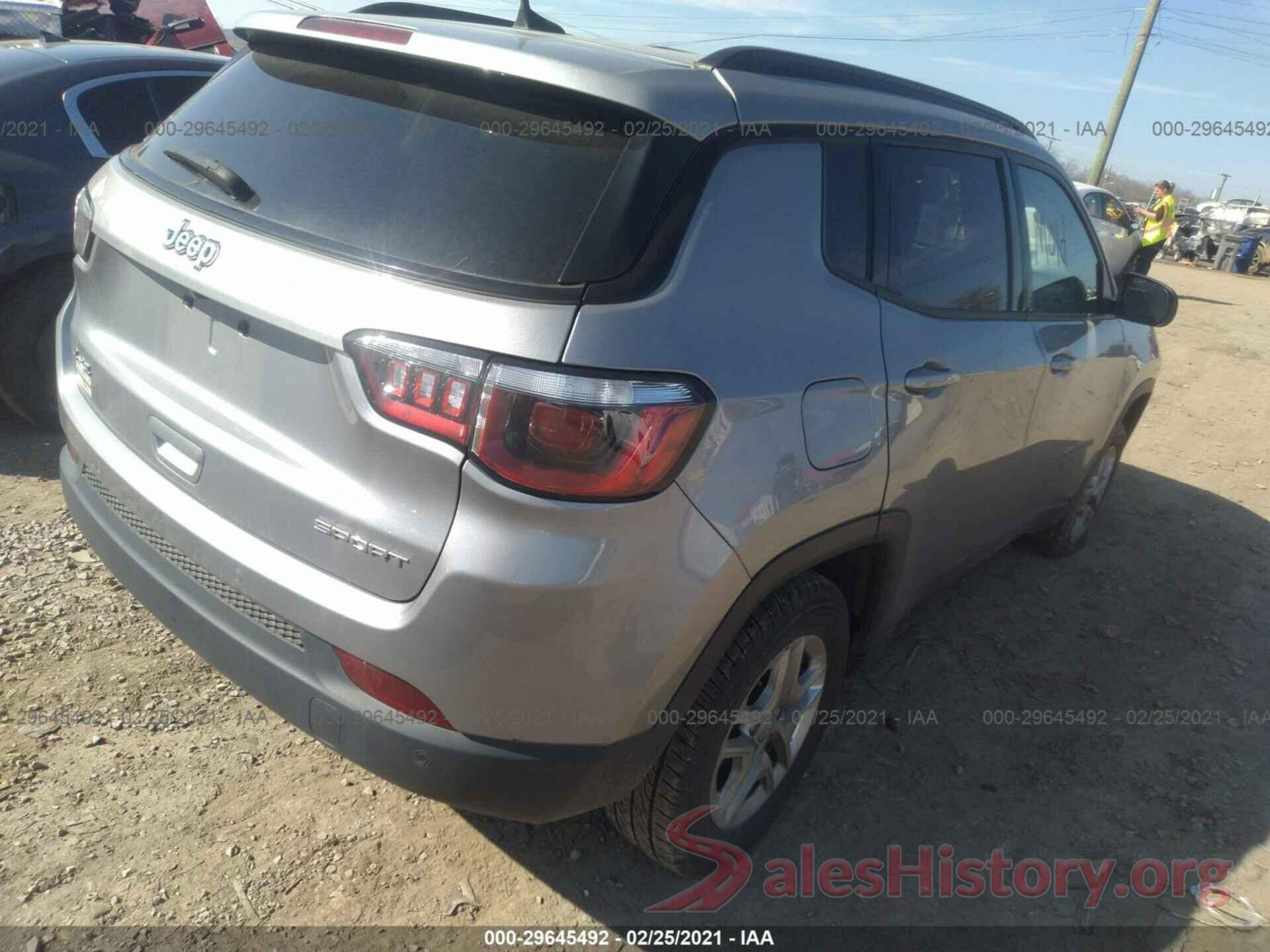 3C4NJDAB1JT307241 2018 JEEP COMPASS