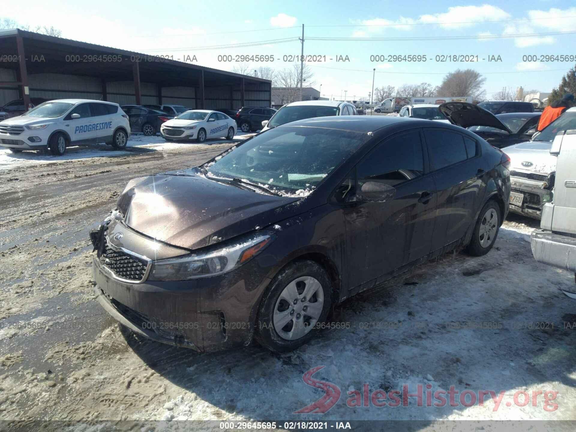 3KPFK4A7XJE164050 2018 KIA FORTE