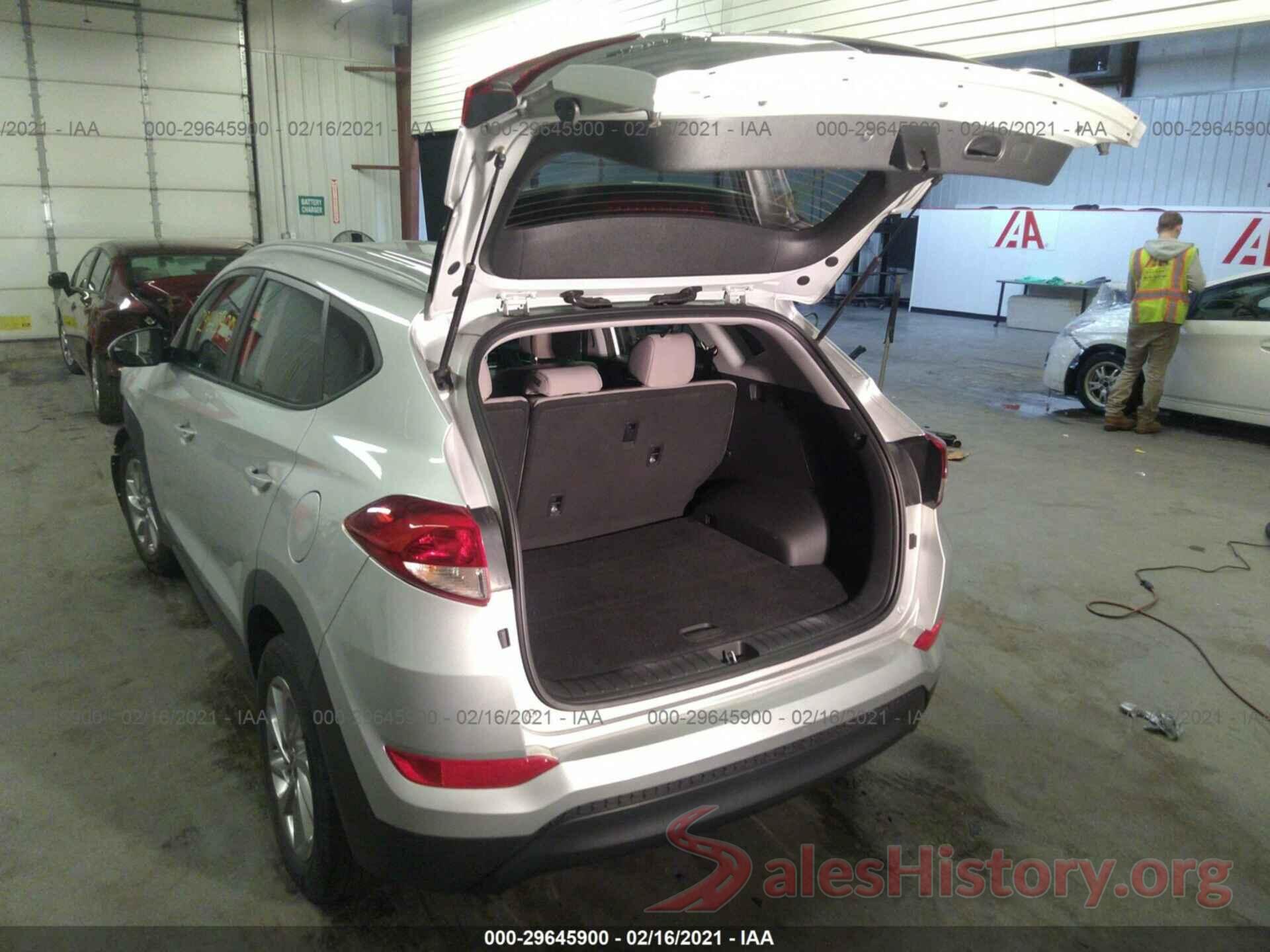 KM8J3CA49GU137855 2016 HYUNDAI TUCSON