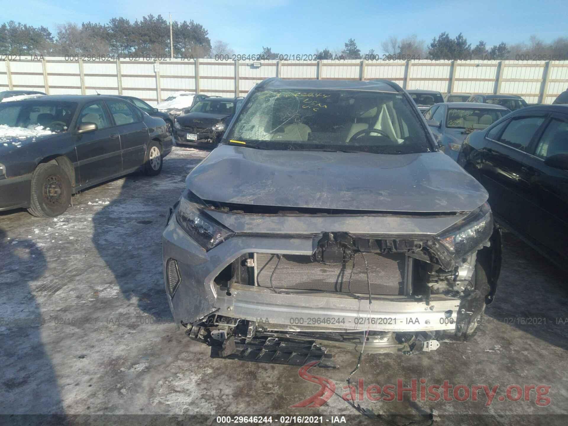 2T3F1RFV2KW050721 2019 TOYOTA RAV4