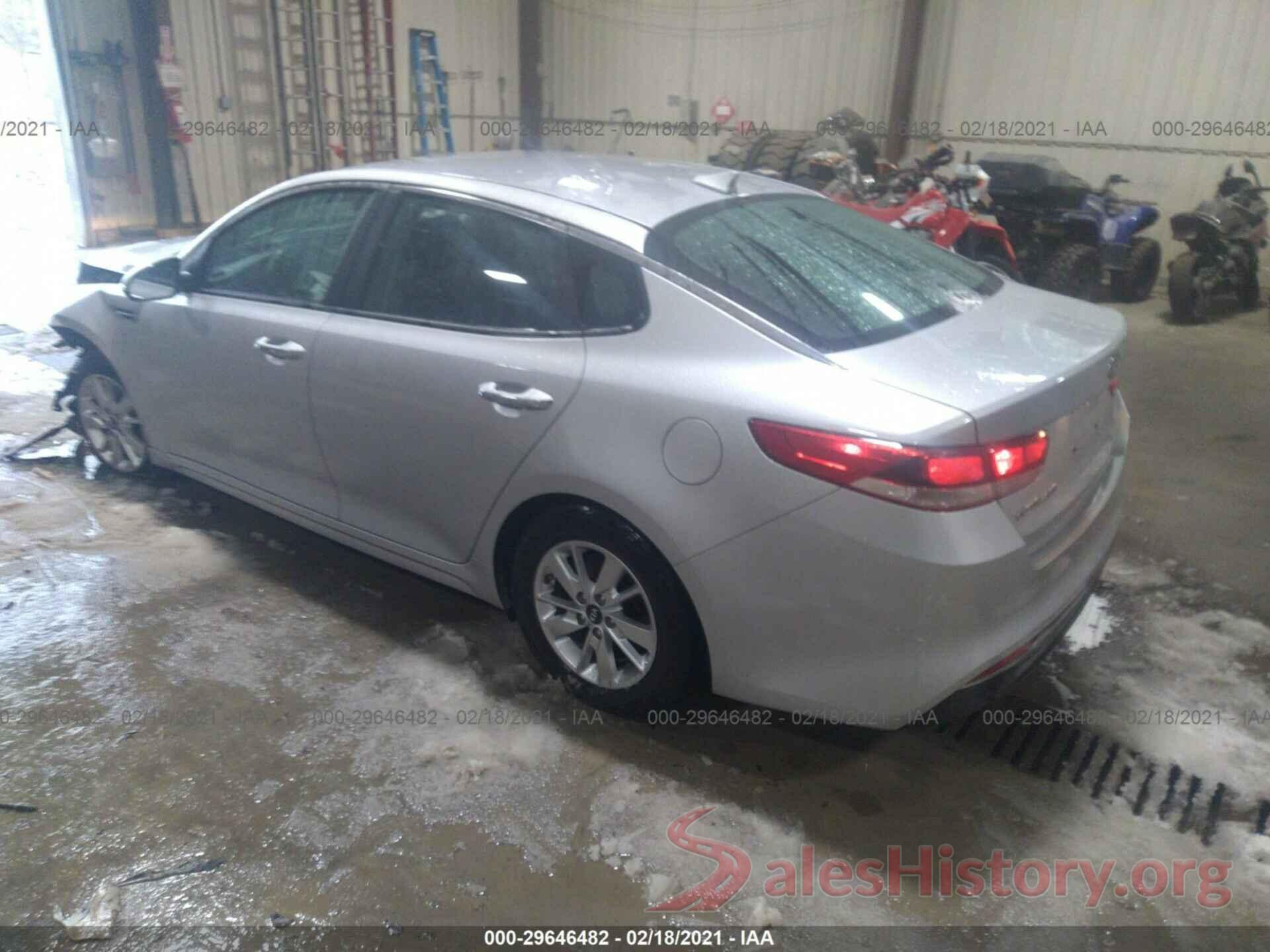 KNAGT4L38H5153451 2017 KIA OPTIMA