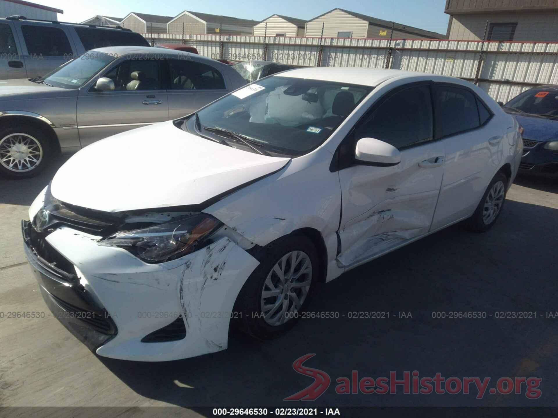 5YFBURHE8HP695900 2017 TOYOTA COROLLA