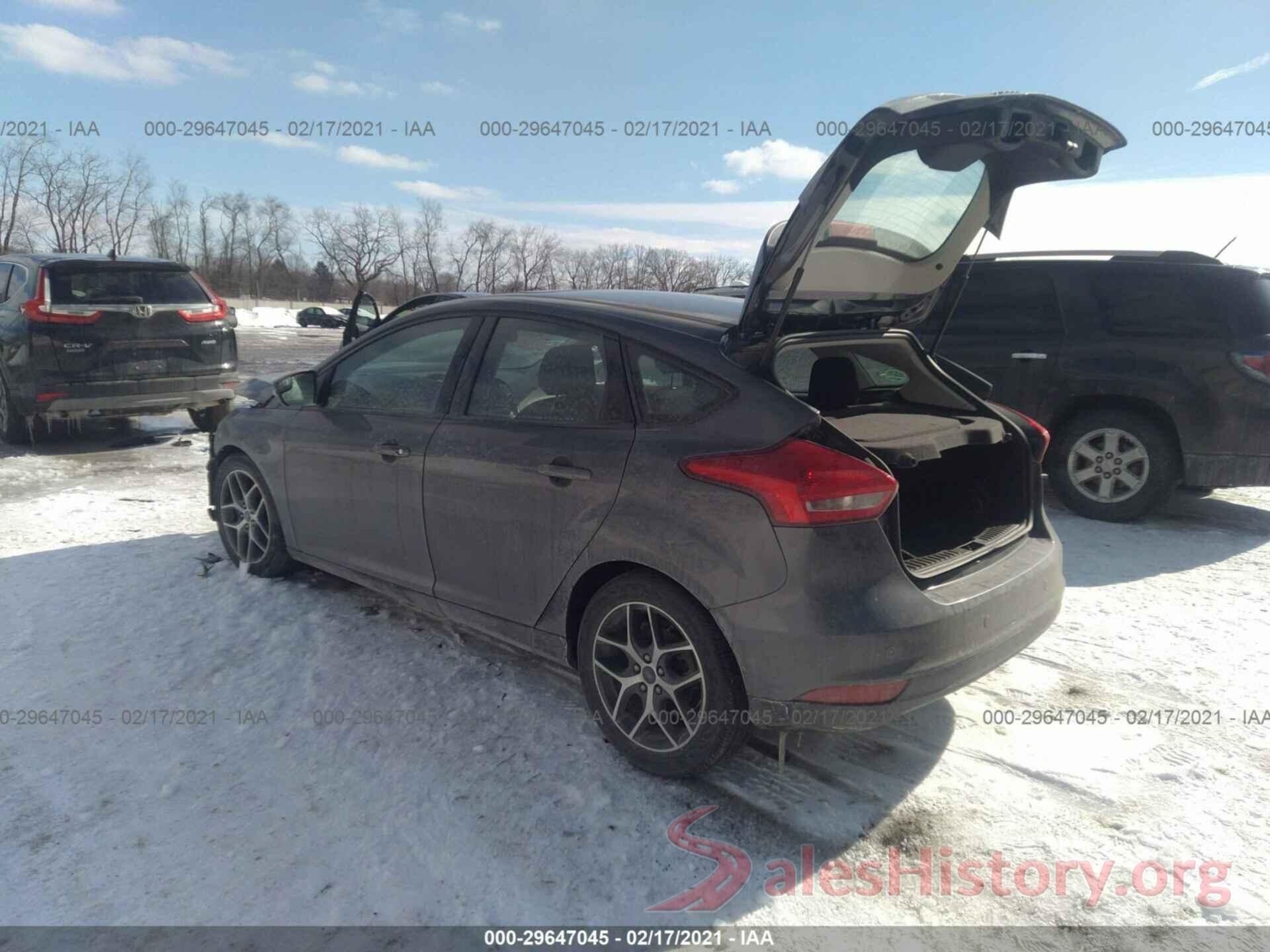 1FADP3M25JL267666 2018 FORD FOCUS