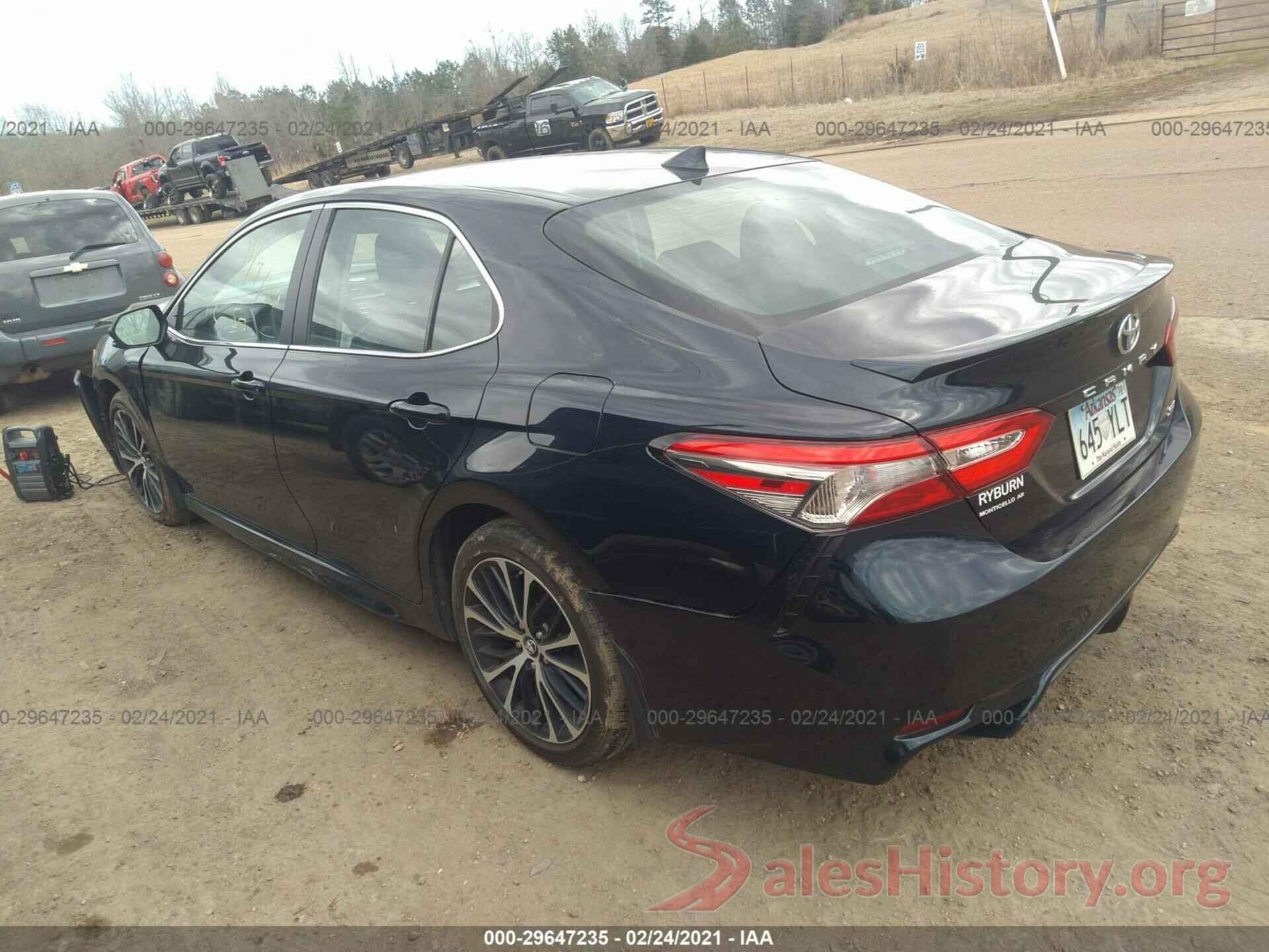 4T1B11HK4KU275587 2019 TOYOTA CAMRY