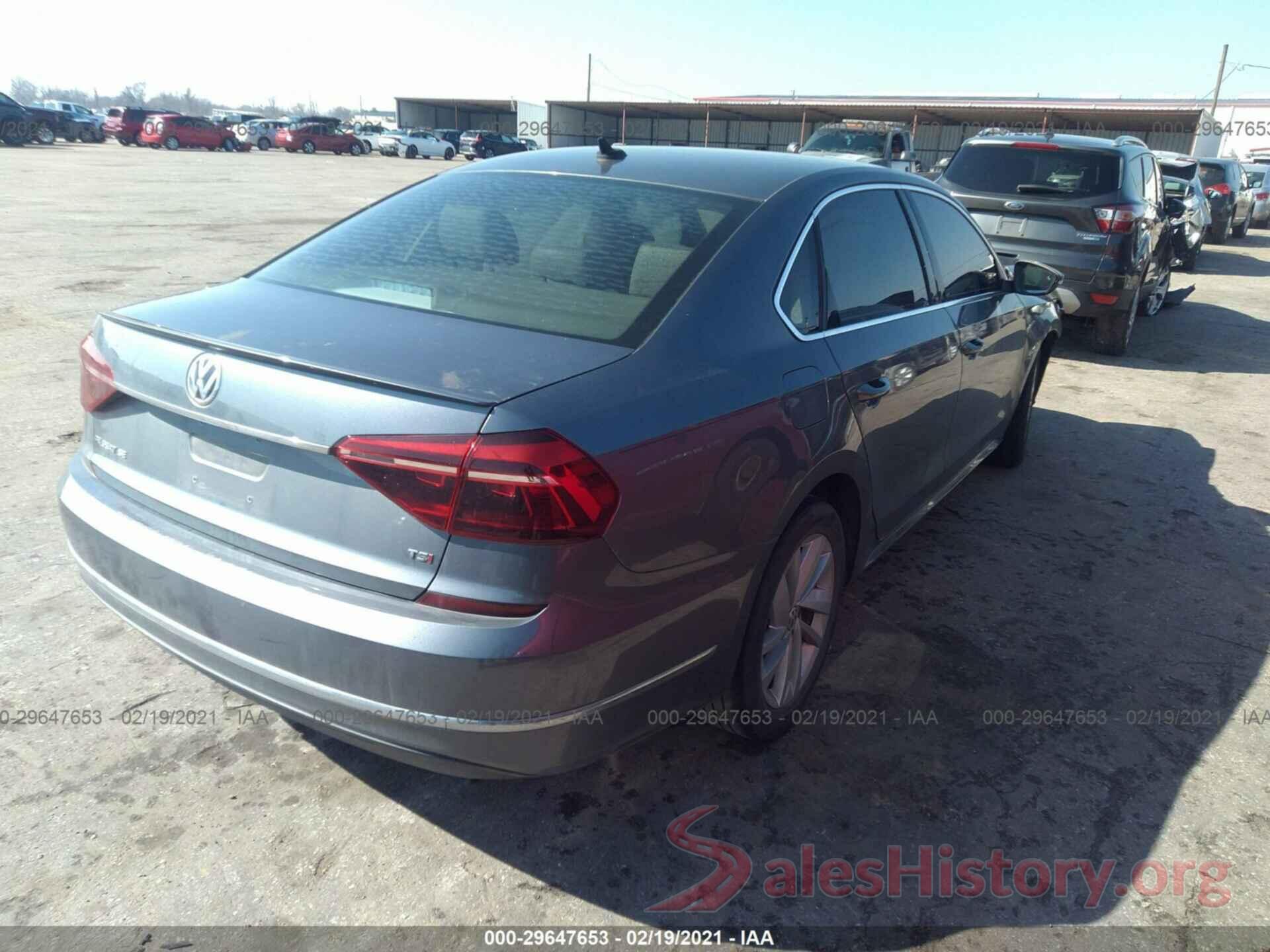 1VWBA7A35JC001052 2018 VOLKSWAGEN PASSAT