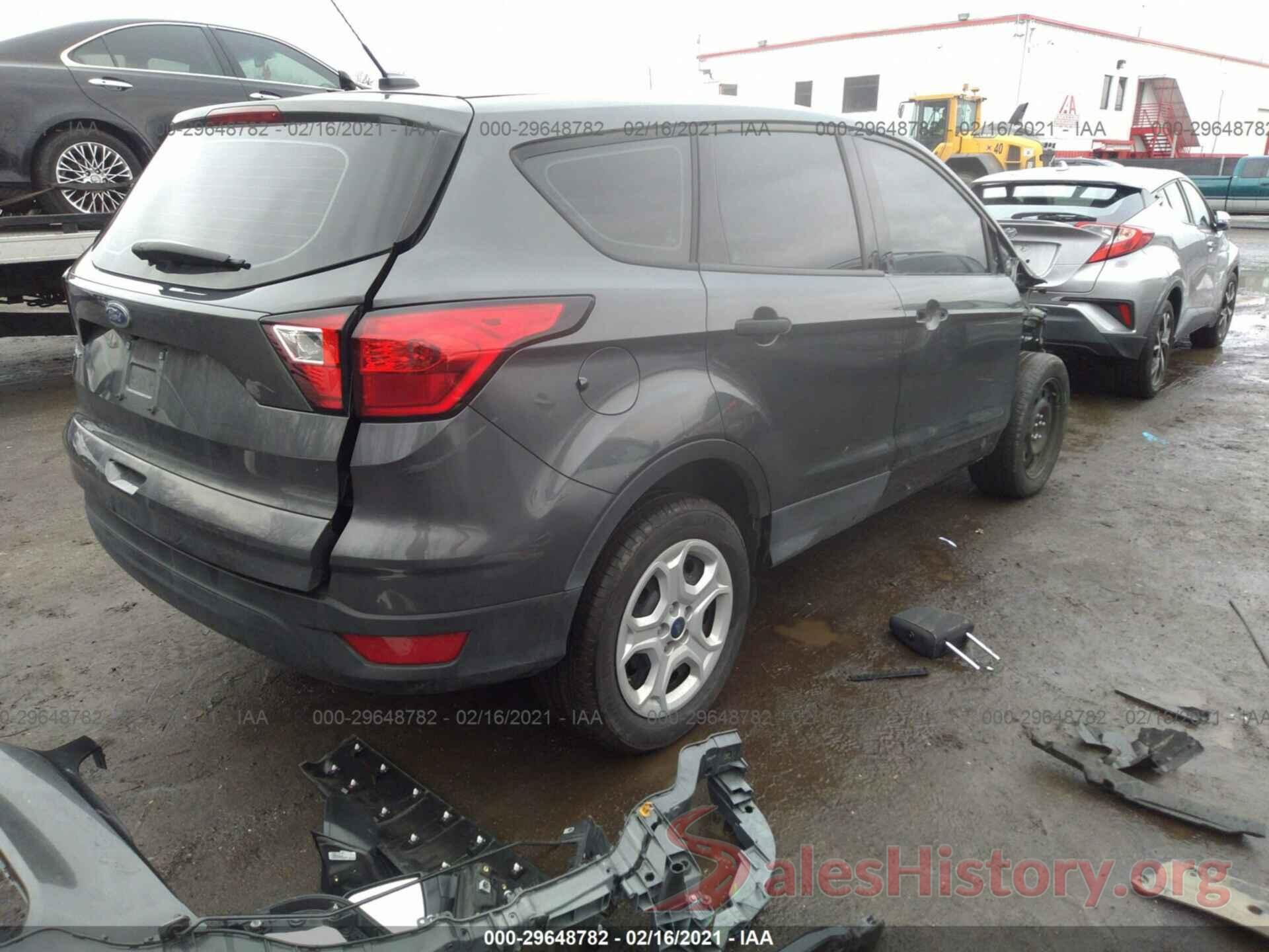 1FMCU0F76KUB48487 2019 FORD ESCAPE