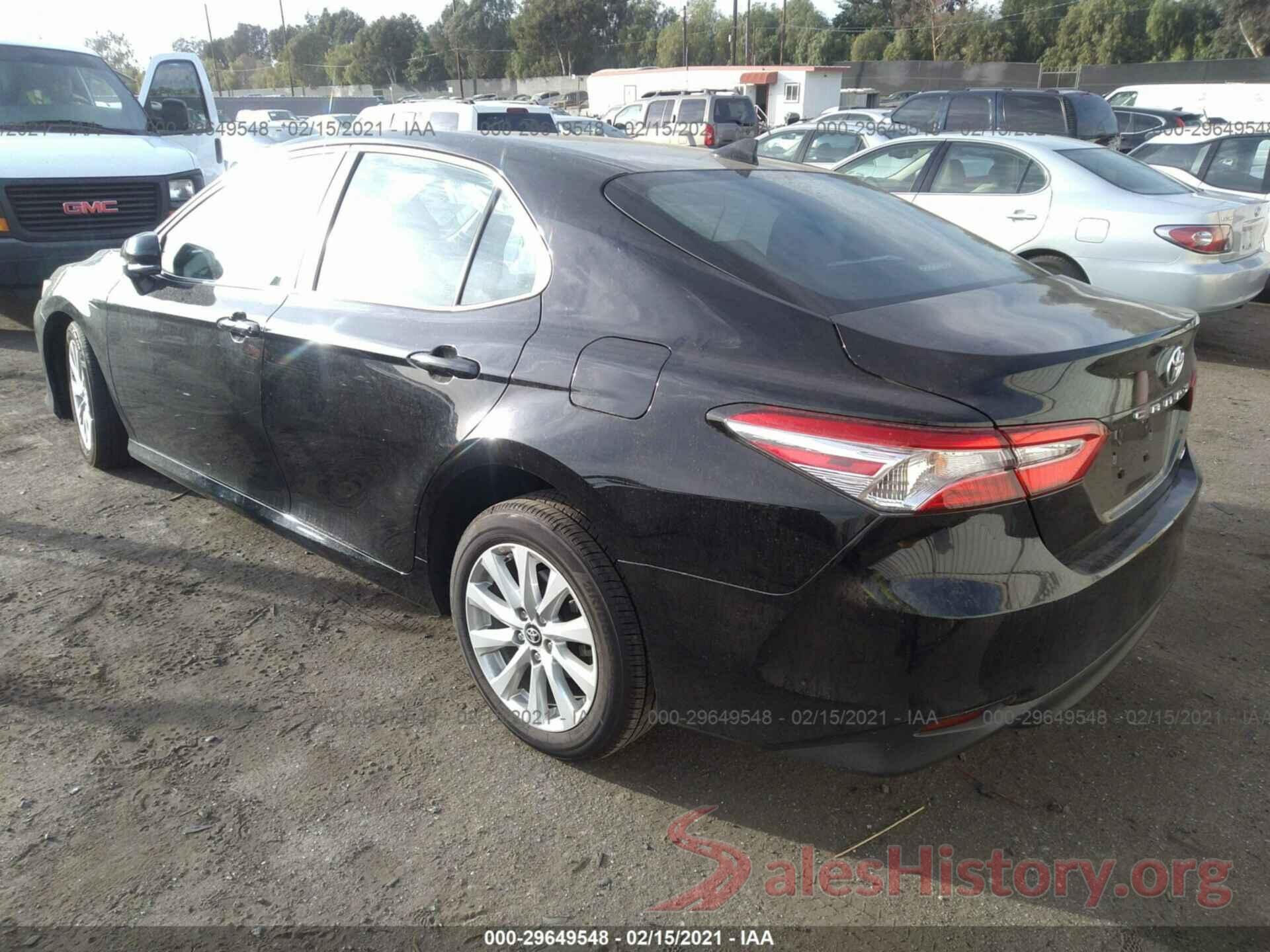 4T1B11HKXKU820594 2019 TOYOTA CAMRY