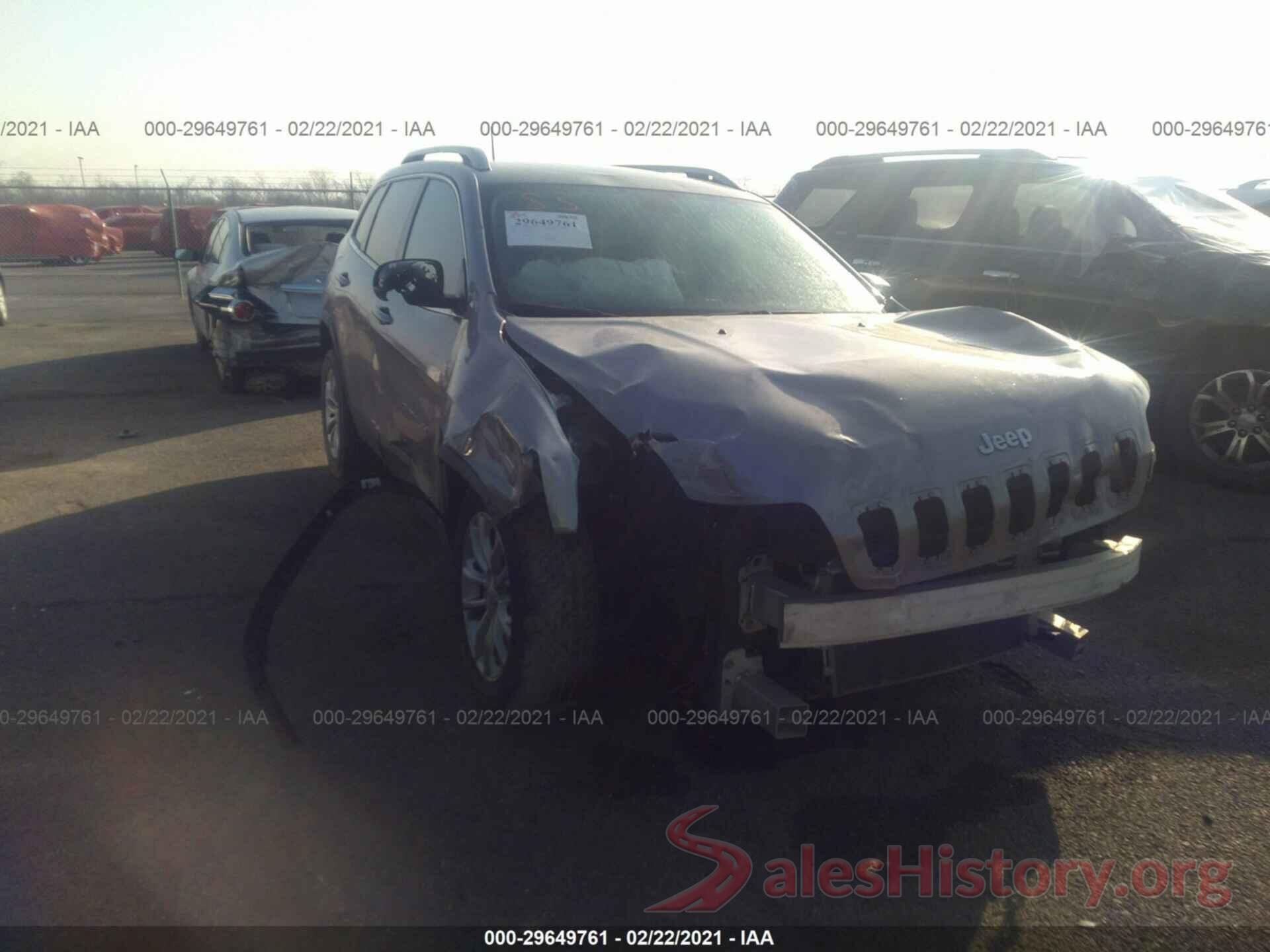 1C4PJLCB3KD203129 2019 JEEP CHEROKEE