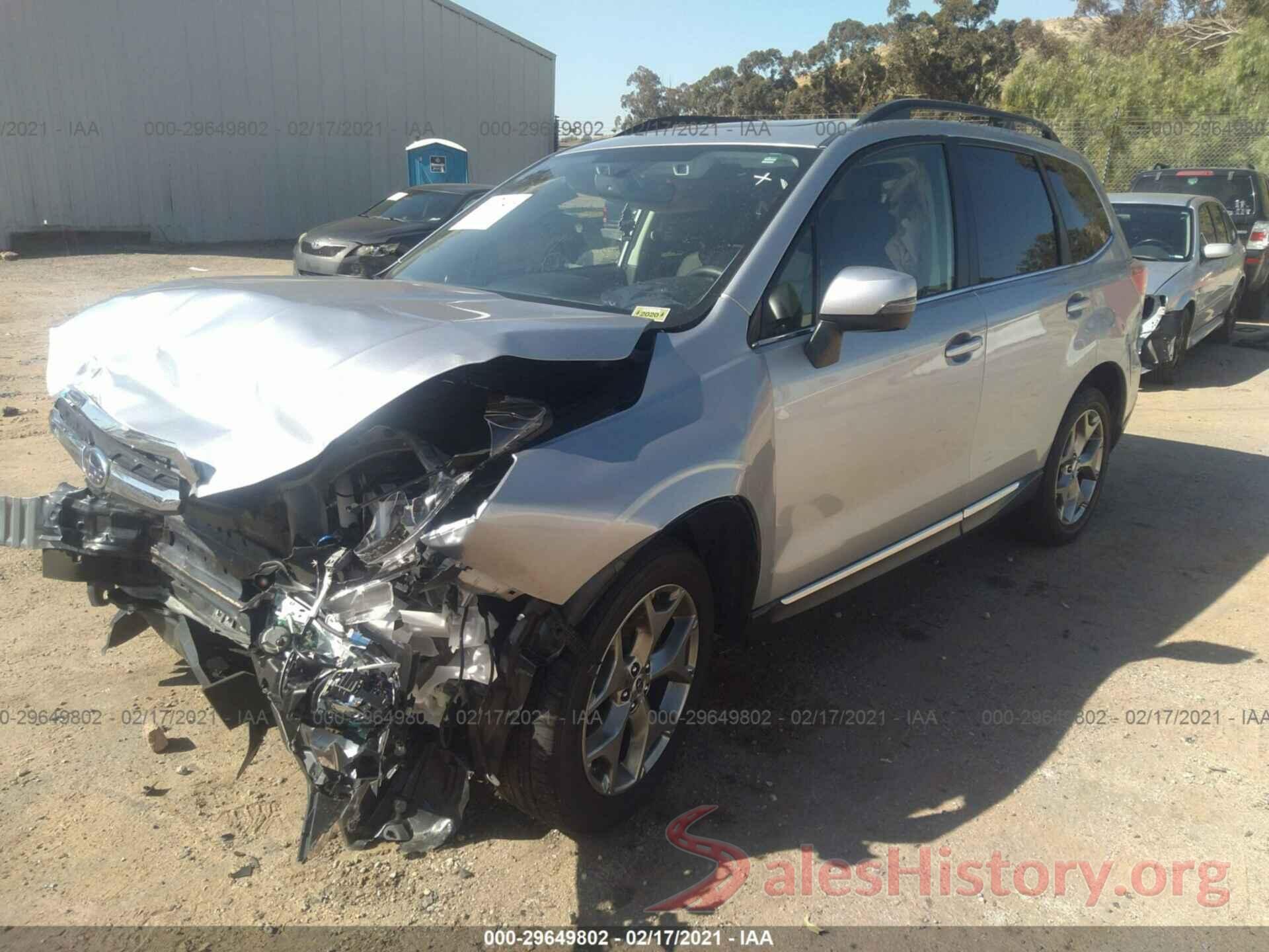 JF2SJAWC5JH516906 2018 SUBARU FORESTER