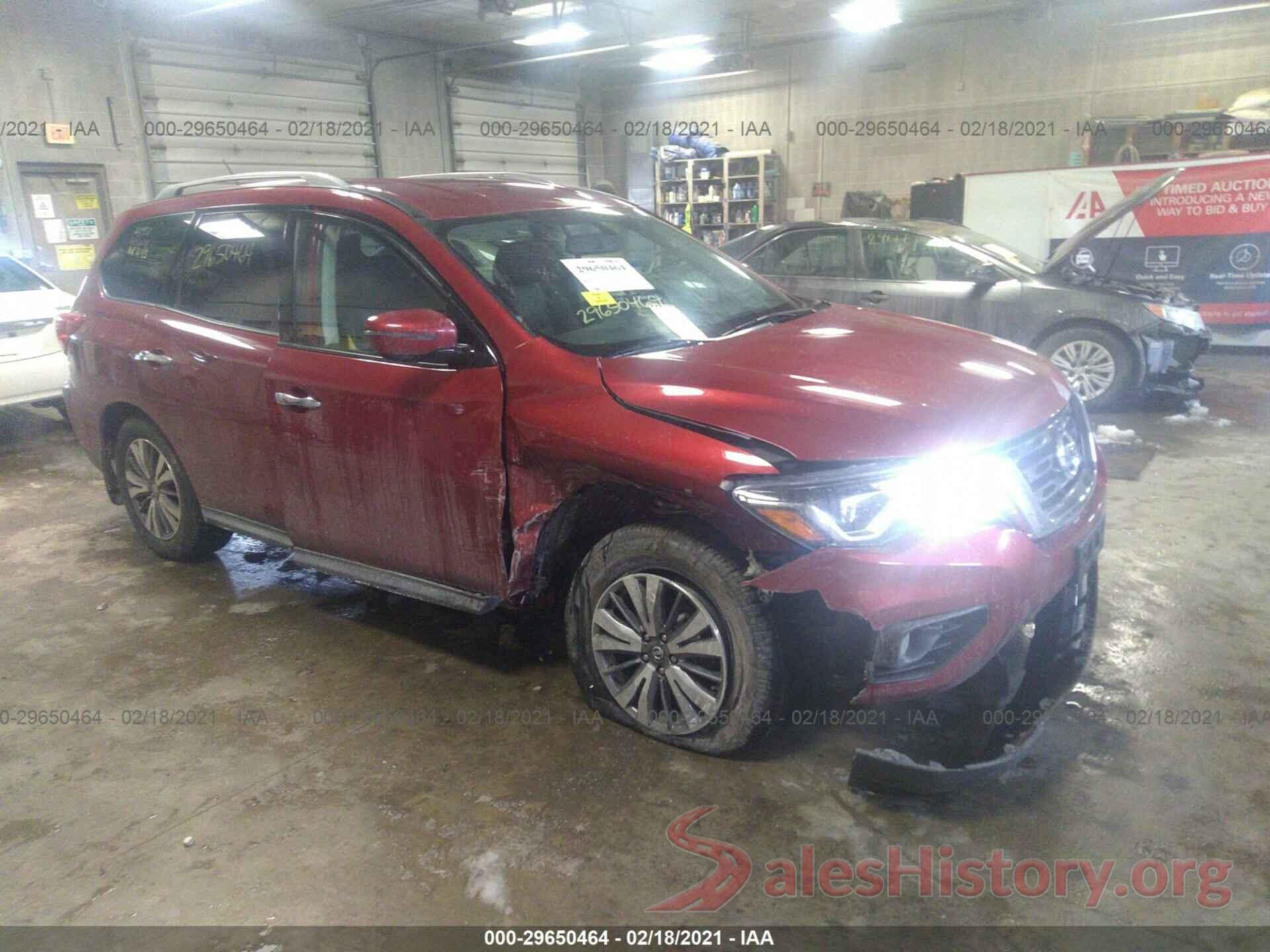 5N1DR2MM6HC621698 2017 NISSAN PATHFINDER