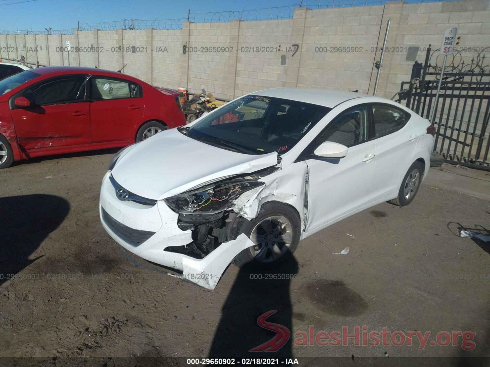 5NPDH4AE6GH695769 2016 HYUNDAI ELANTRA