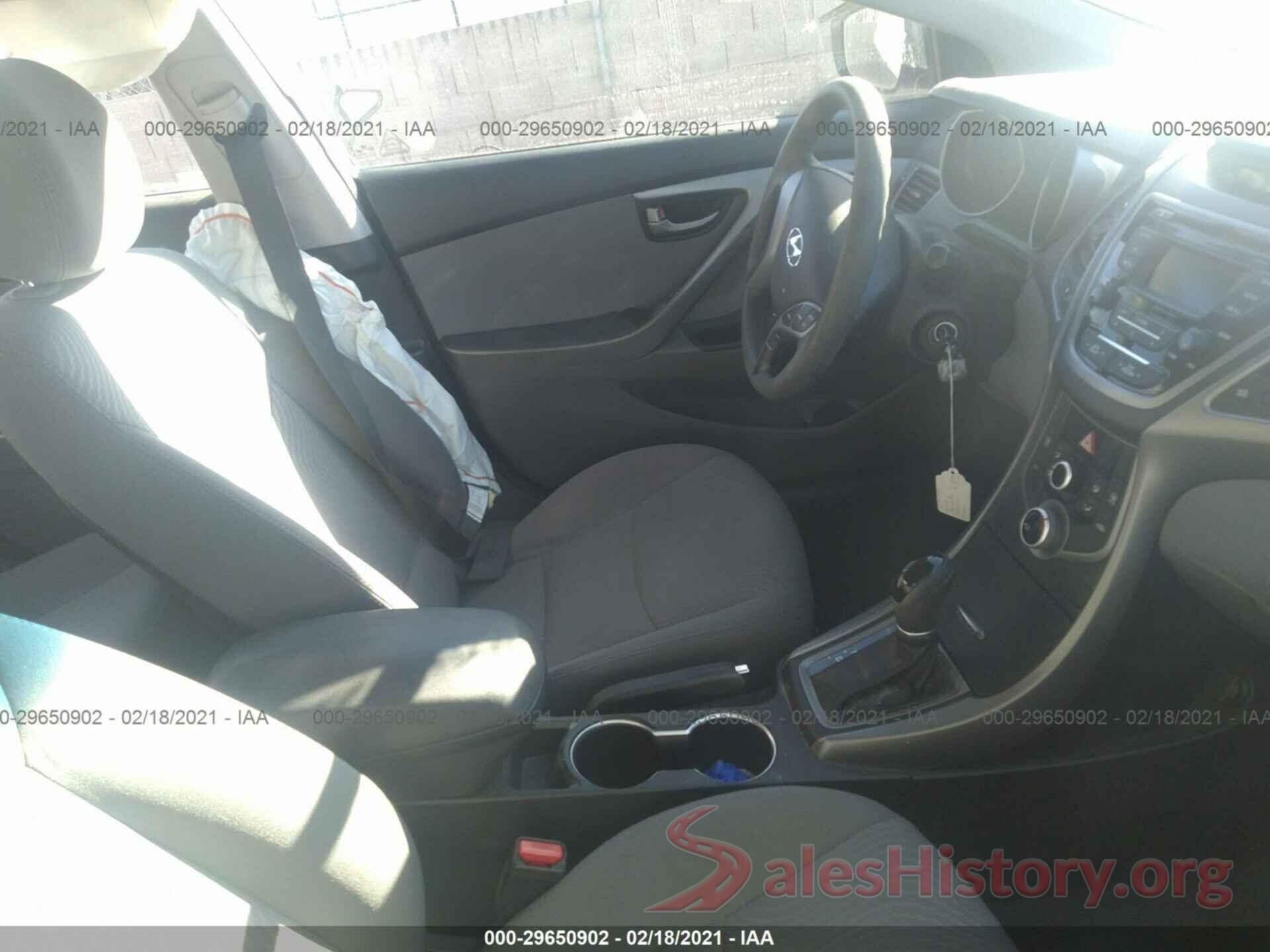 5NPDH4AE6GH695769 2016 HYUNDAI ELANTRA