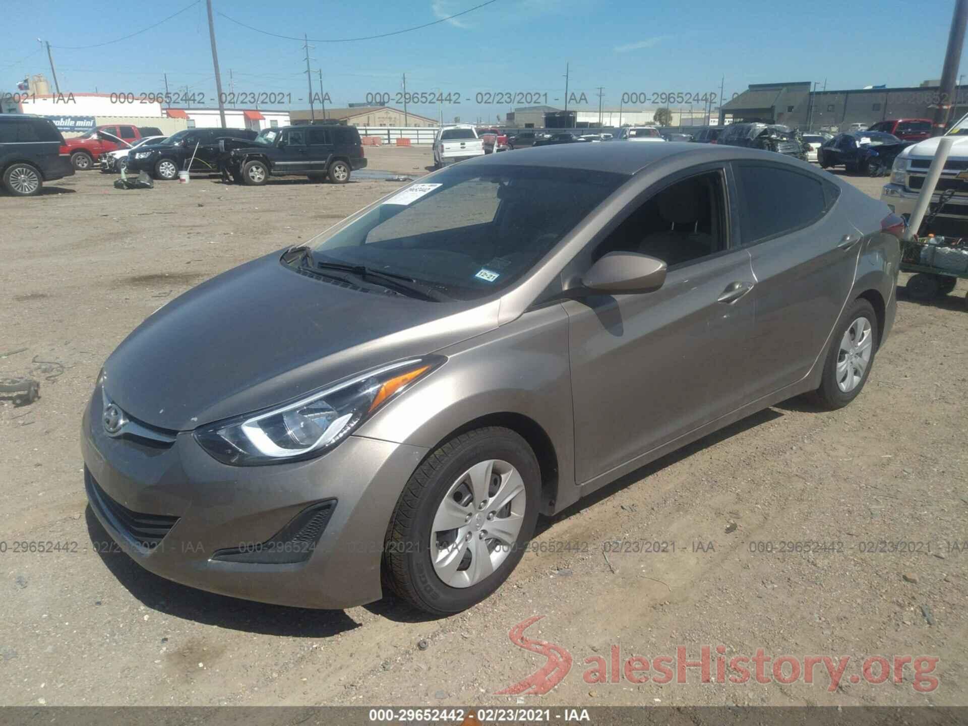 5NPDH4AE7GH737415 2016 HYUNDAI ELANTRA