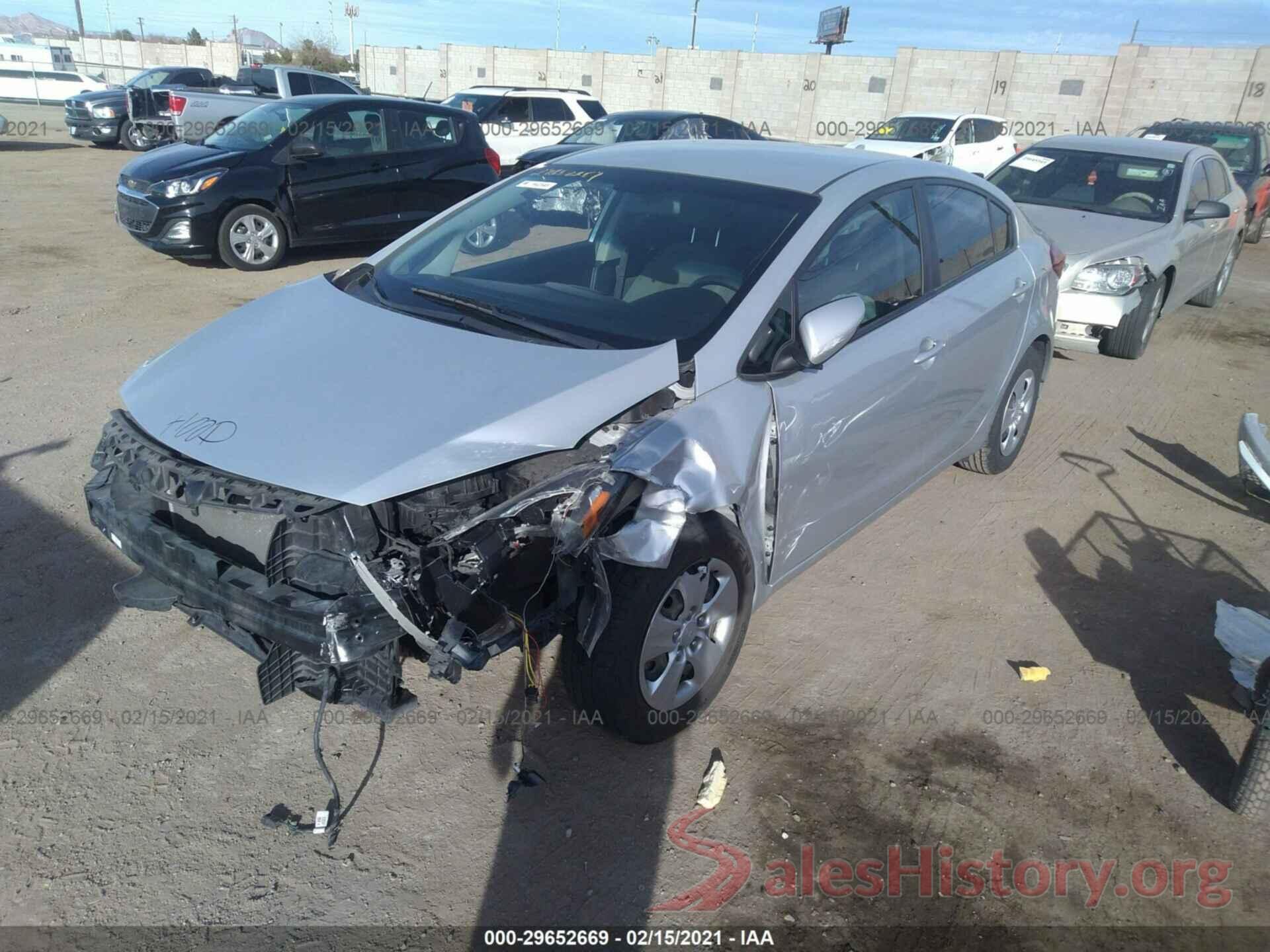 KNAFK4A64G5544185 2016 KIA FORTE