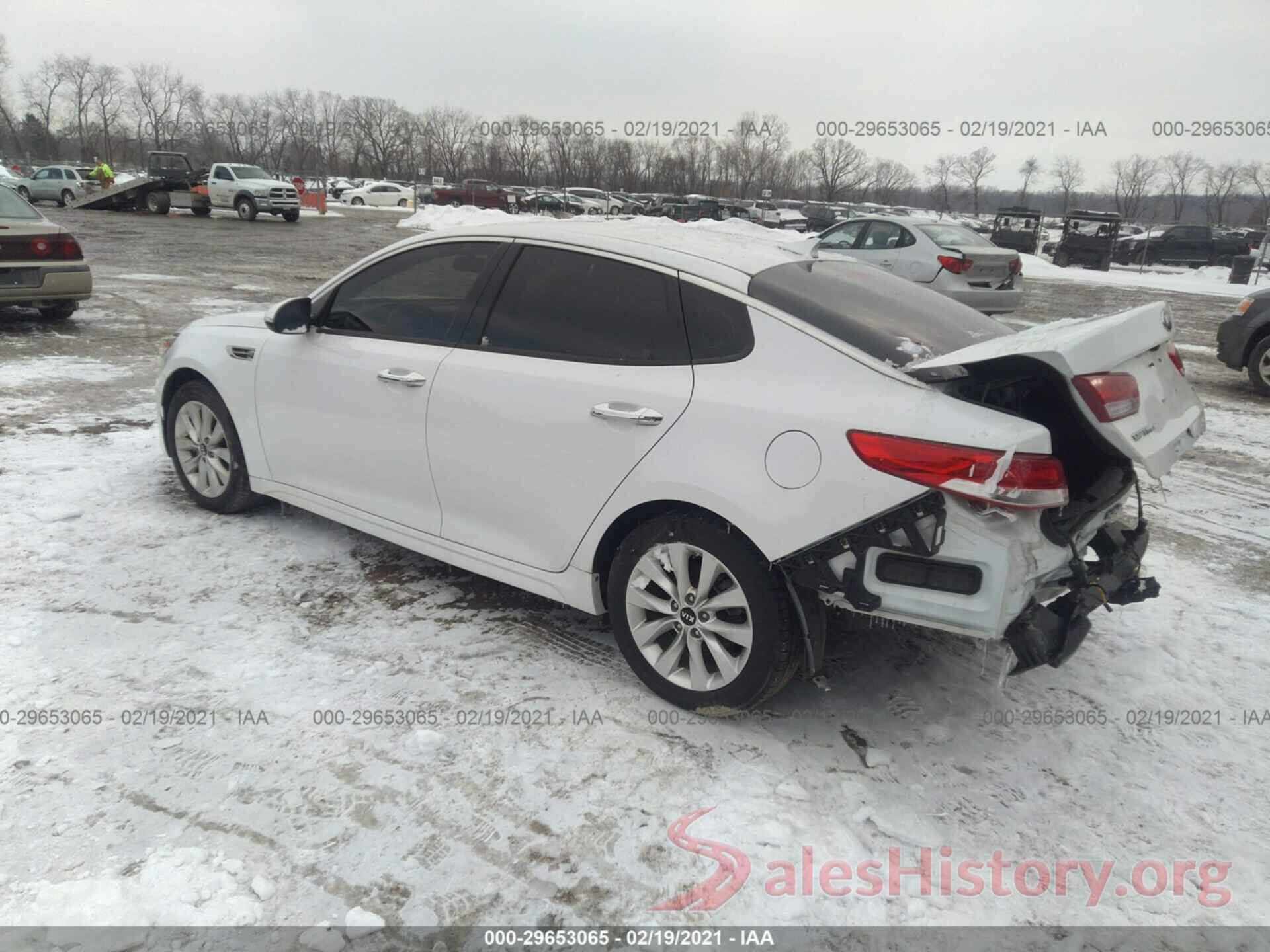 5XXGU4L38JG212693 2018 KIA OPTIMA