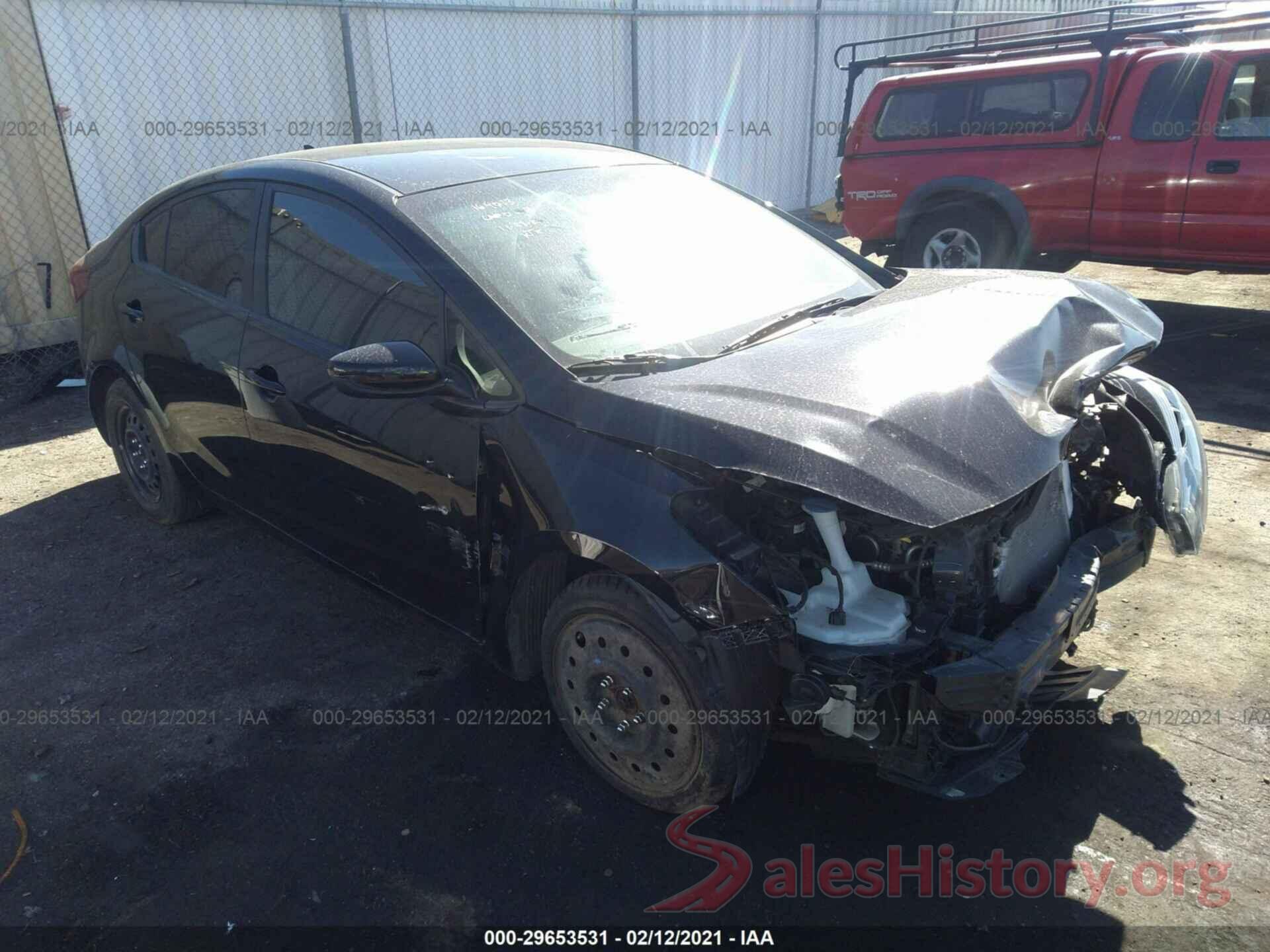 3KPFK4A76JE226723 2018 KIA FORTE