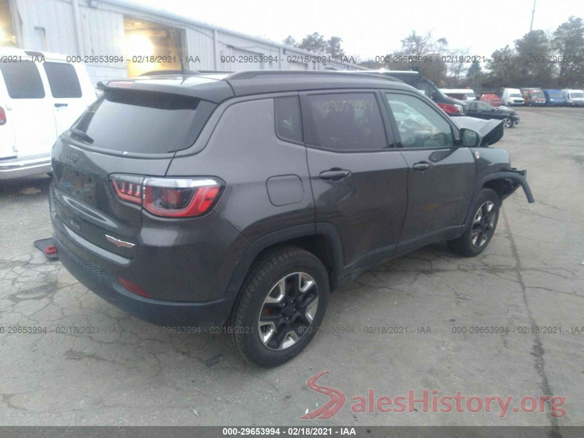 3C4NJDDB5JT132018 2018 JEEP COMPASS