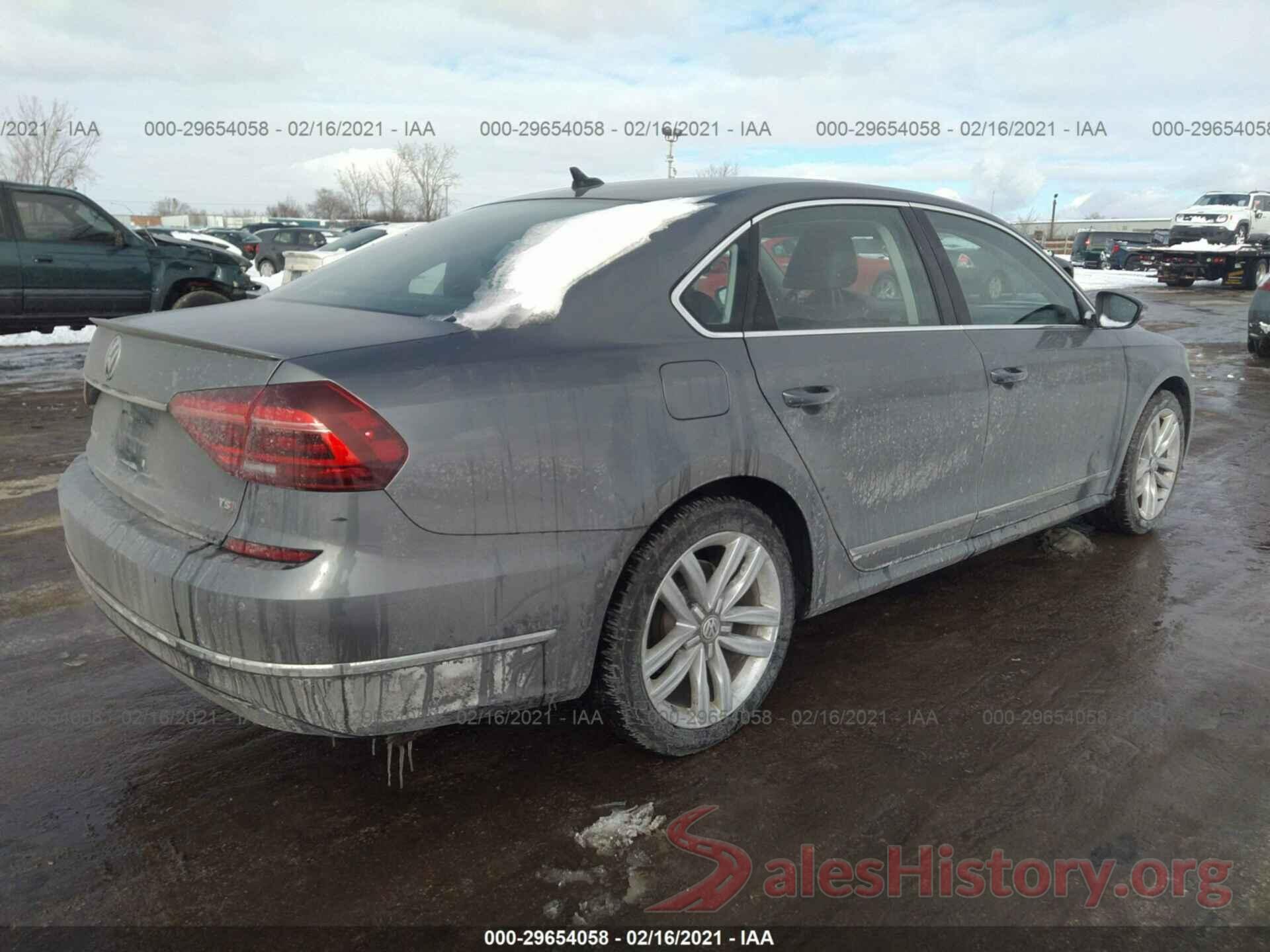 1VWGT7A37HC031261 2017 VOLKSWAGEN PASSAT