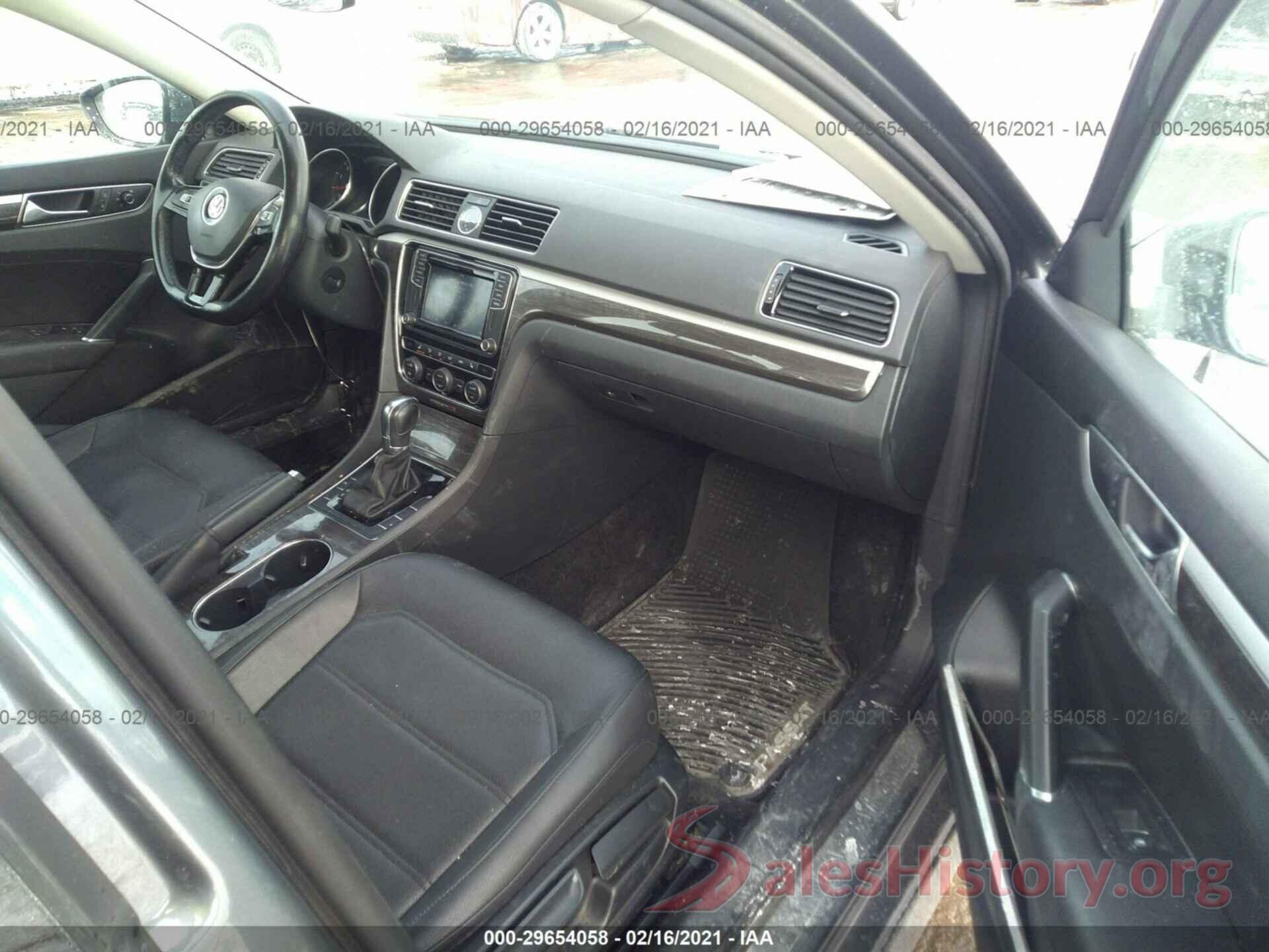 1VWGT7A37HC031261 2017 VOLKSWAGEN PASSAT