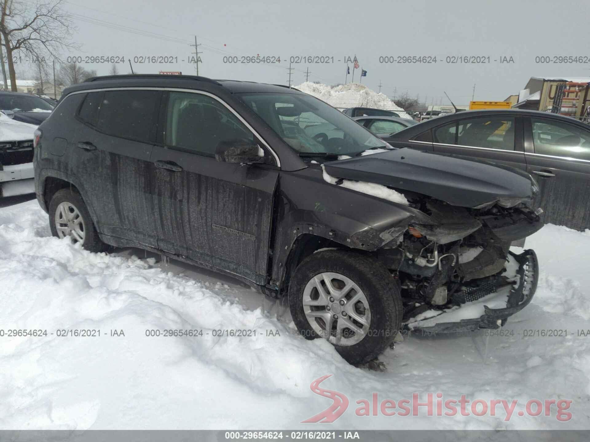 3C4NJCAB9KT692897 2019 JEEP COMPASS