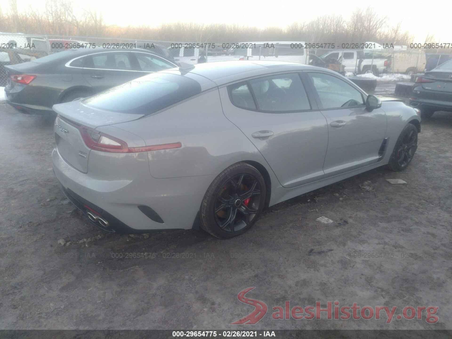 KNAE55LC9J6032998 2018 KIA STINGER