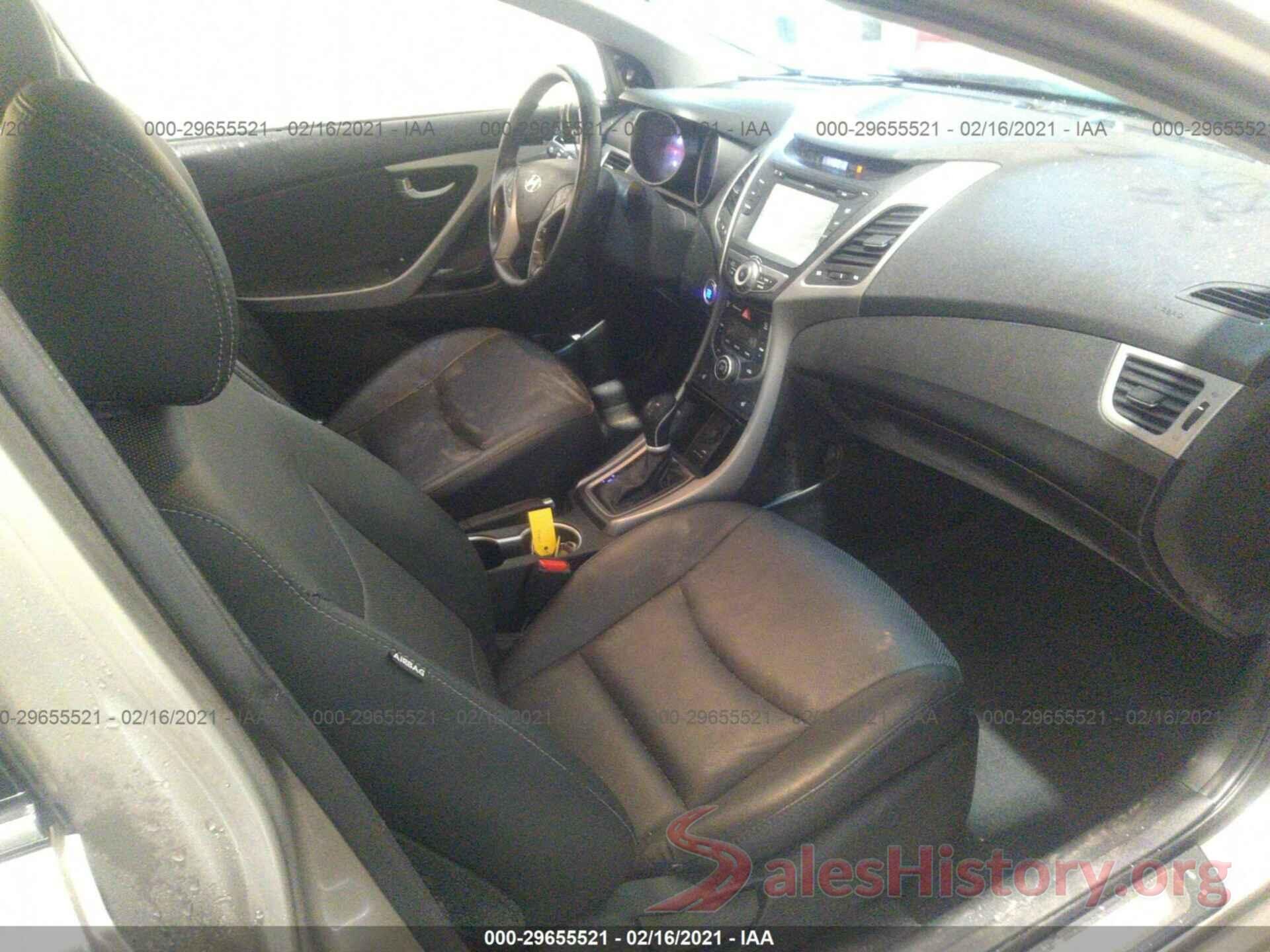 5NPDH4AE8GH652969 2016 HYUNDAI ELANTRA