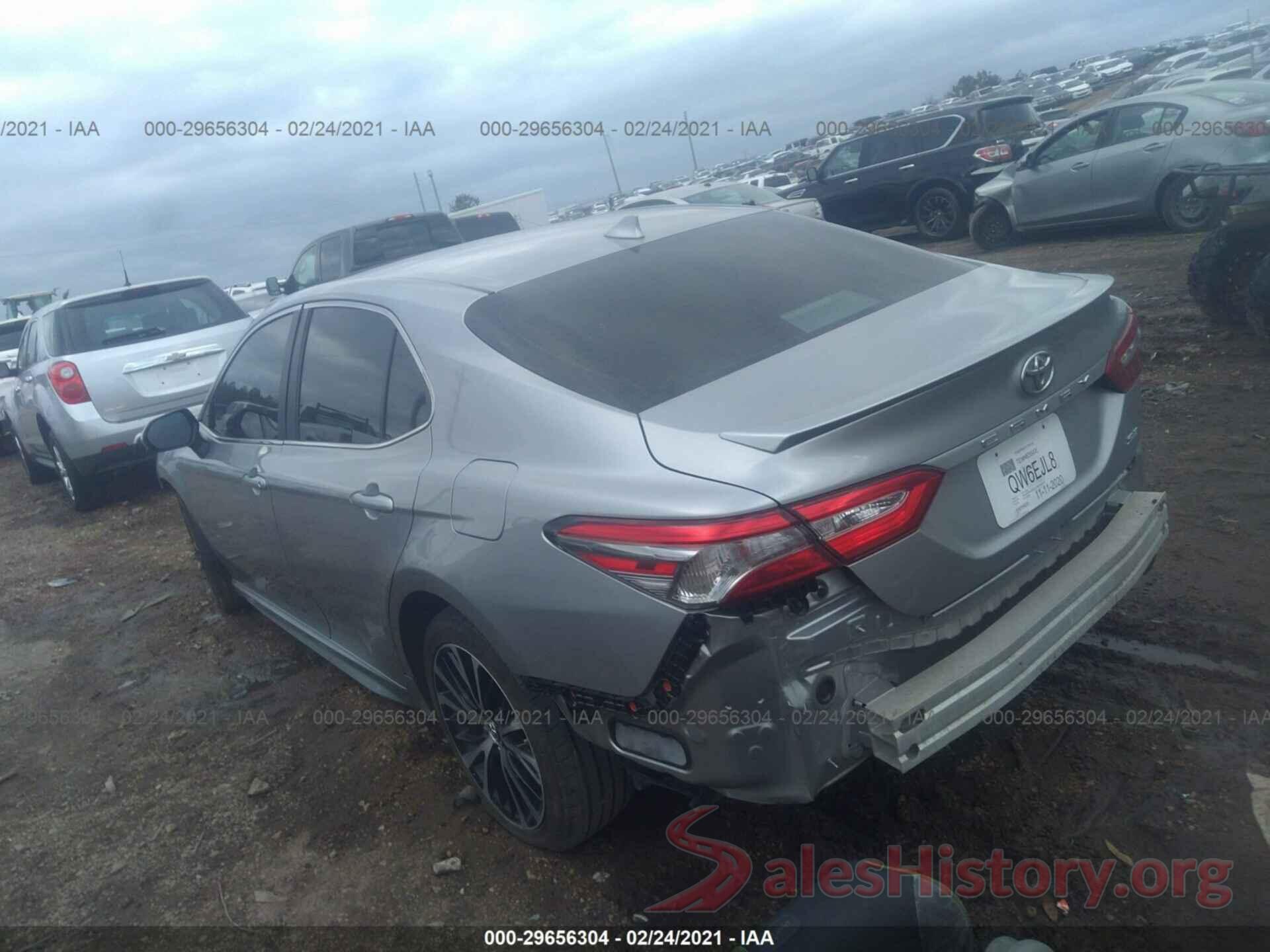 4T1B11HK4KU769724 2019 TOYOTA CAMRY